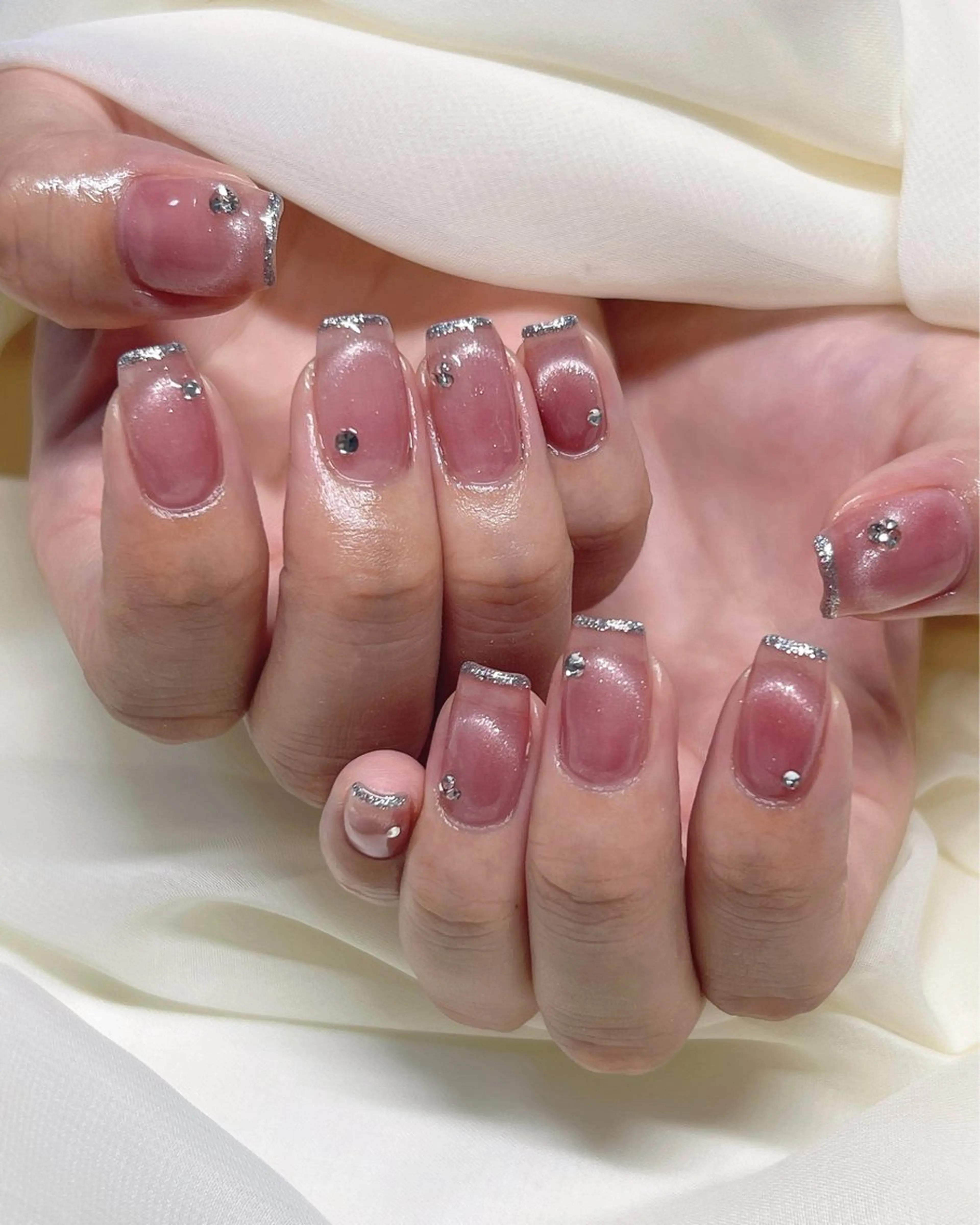 ネイル ダブルフレンチ フレンチネイル シンプルネイル nail salon MUAのネイルデザイン