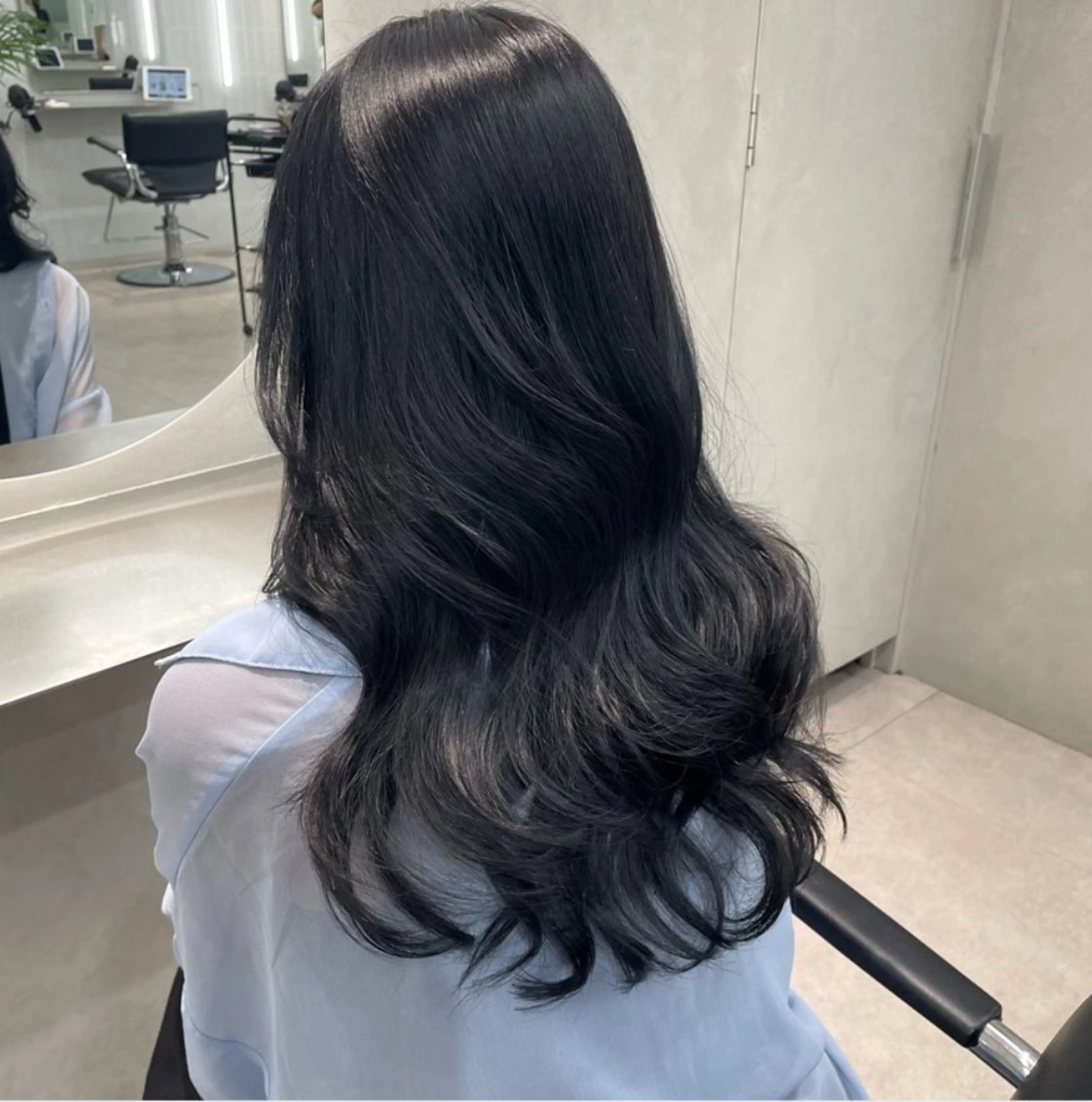 ロング ヘアカラー トリートメント 實方 ここ乃のヘアスタイル