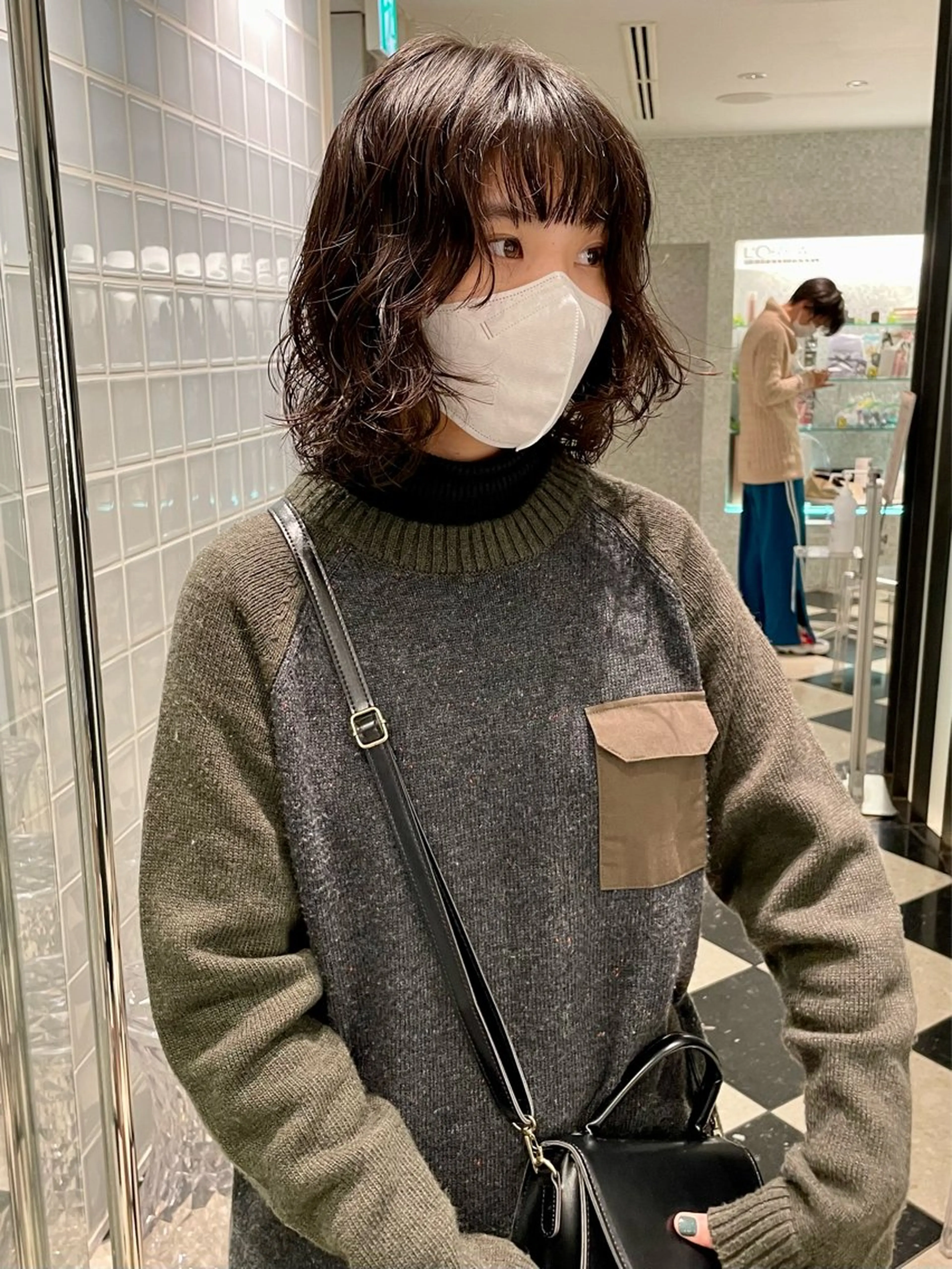 ミディアム パーマ ミディアムパーマ デザインカット レイヤーカット ニュアンスパーマ パーマ 小岩 荘太のヘアスタイル