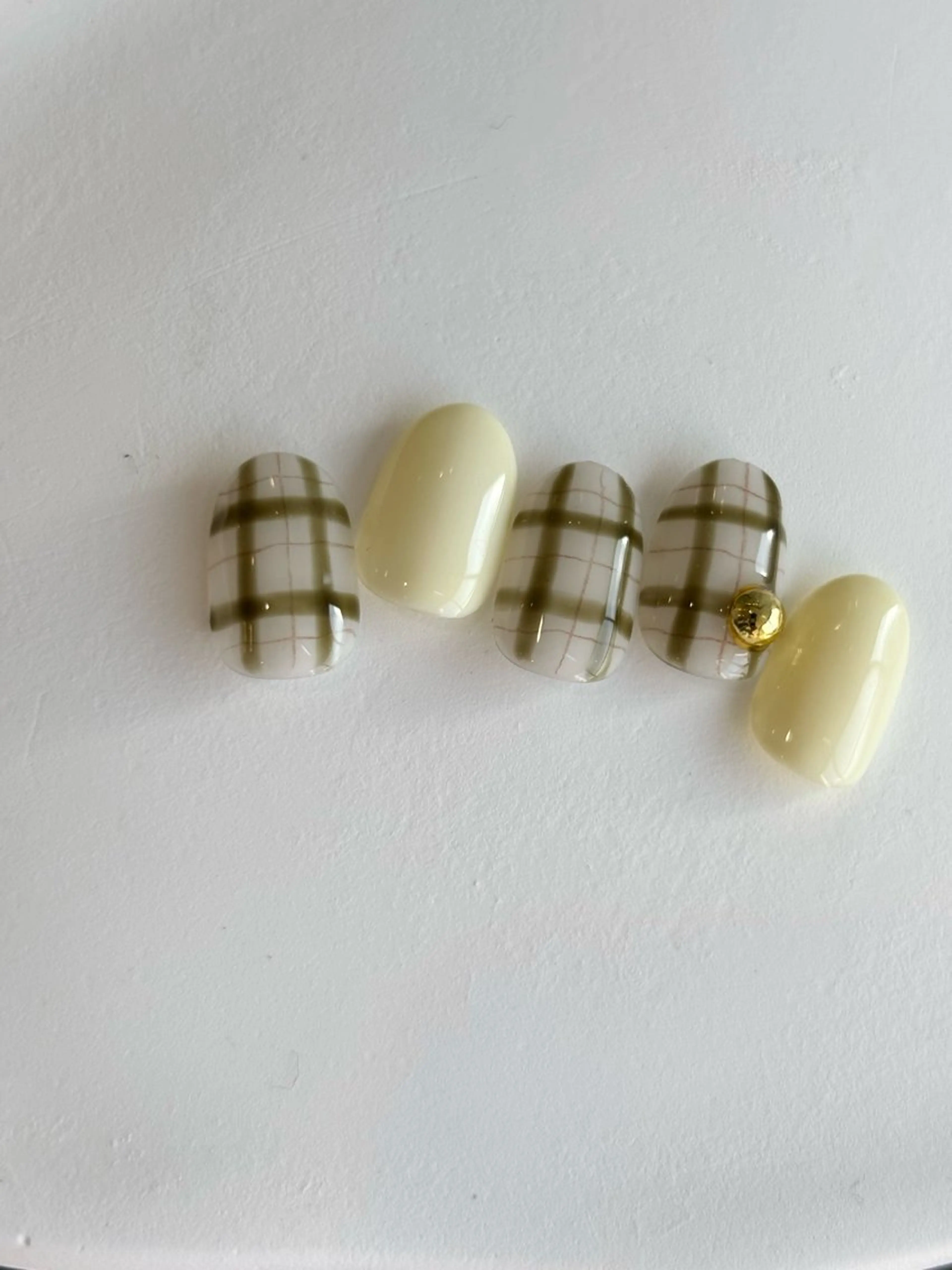 ネイル ニュアンスネイル ハンドネイル Umi Nail salon所属・Umi Nail /Akariのネイルデザイン