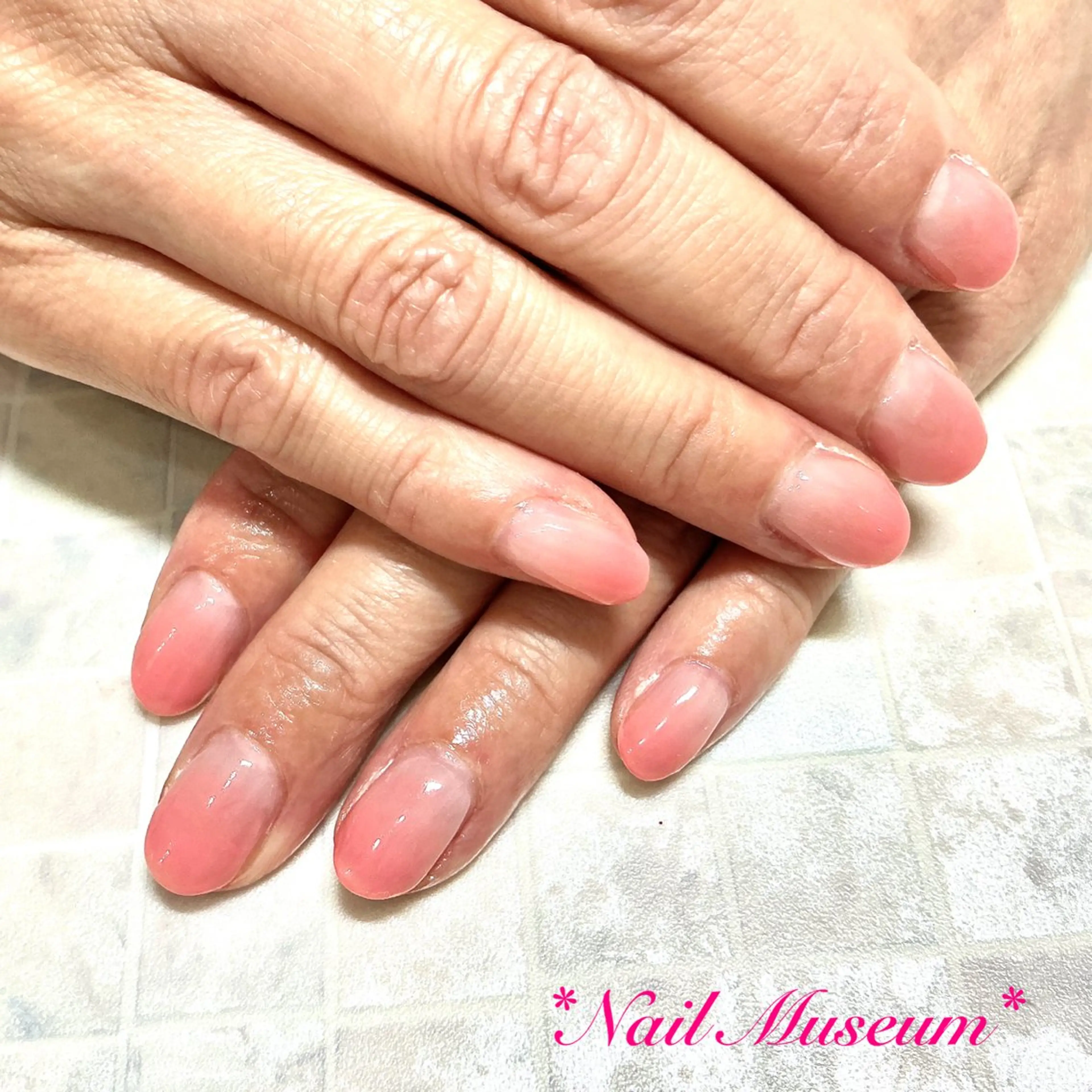 ネイル ブルー ジェルネイル グラデーション オフィスネイル パラジェル nailmuseum KAMATARIのネイルデザイン