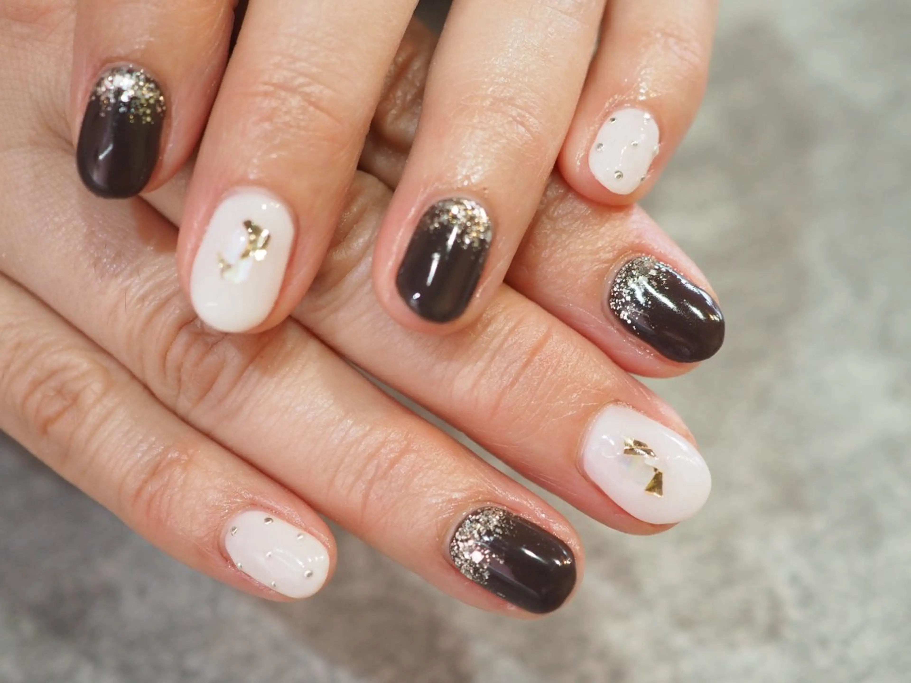 ネイル アートネイル チークネイル フラッシュネイル フットネイル フレンチネイル glaNje shioriのネイルデザイン