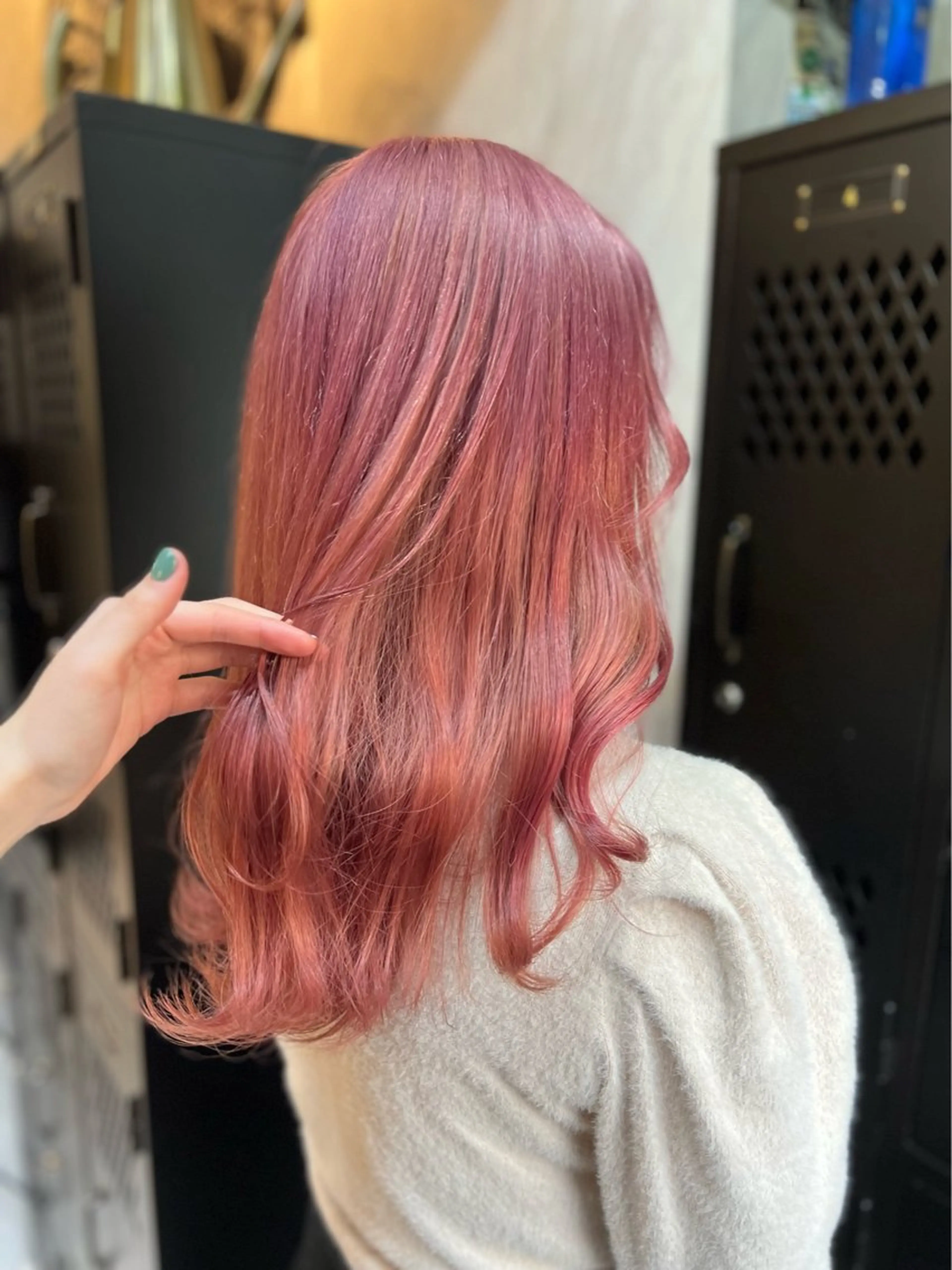 セミロング 透明感カラー🪄 🫧maiのヘアスタイル