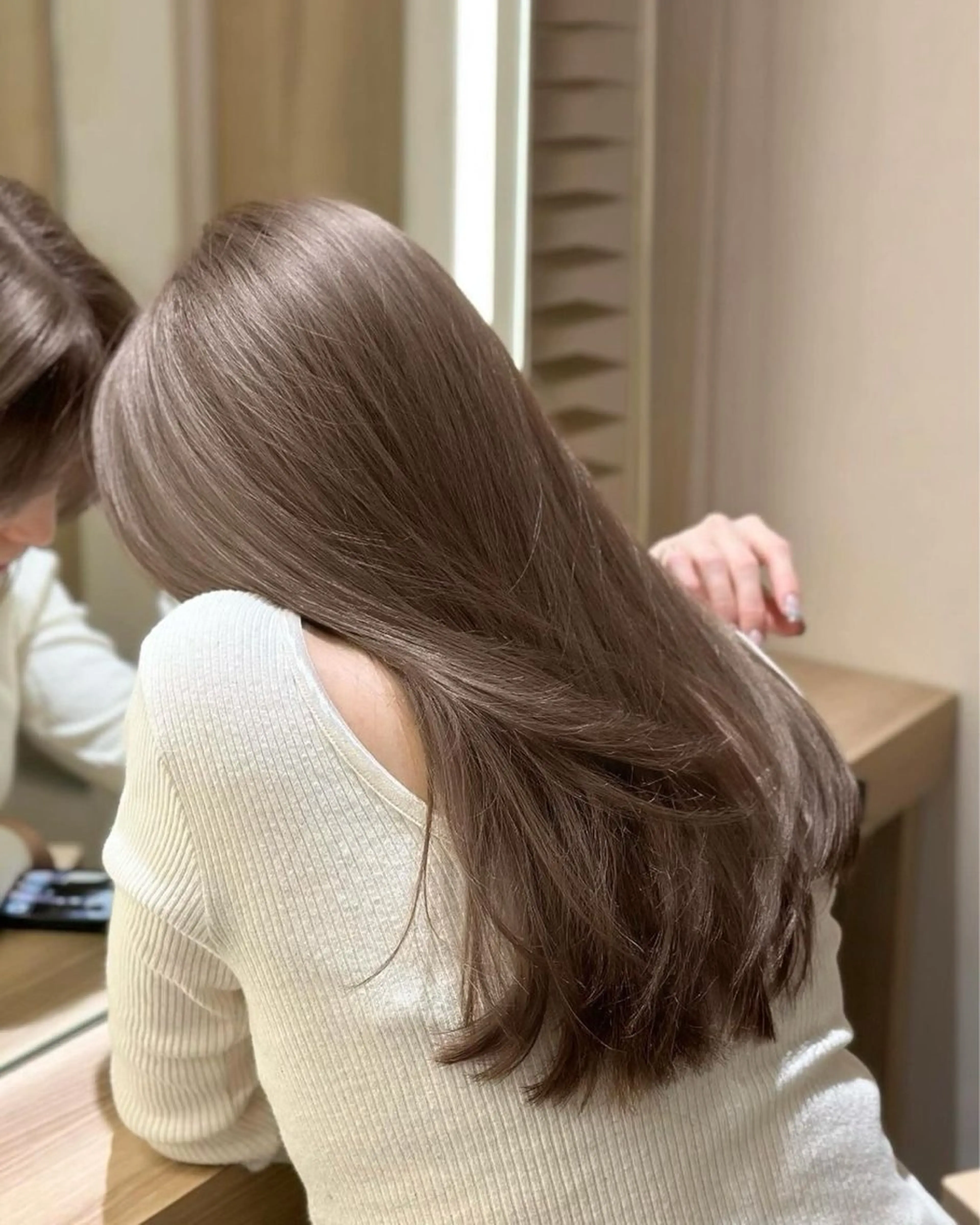 ロング カラー ヘアアレンジ カット ヘアカラー トリートメント ヘアセット レイヤー×透明感カラ ーHAYATOのヘアスタイル