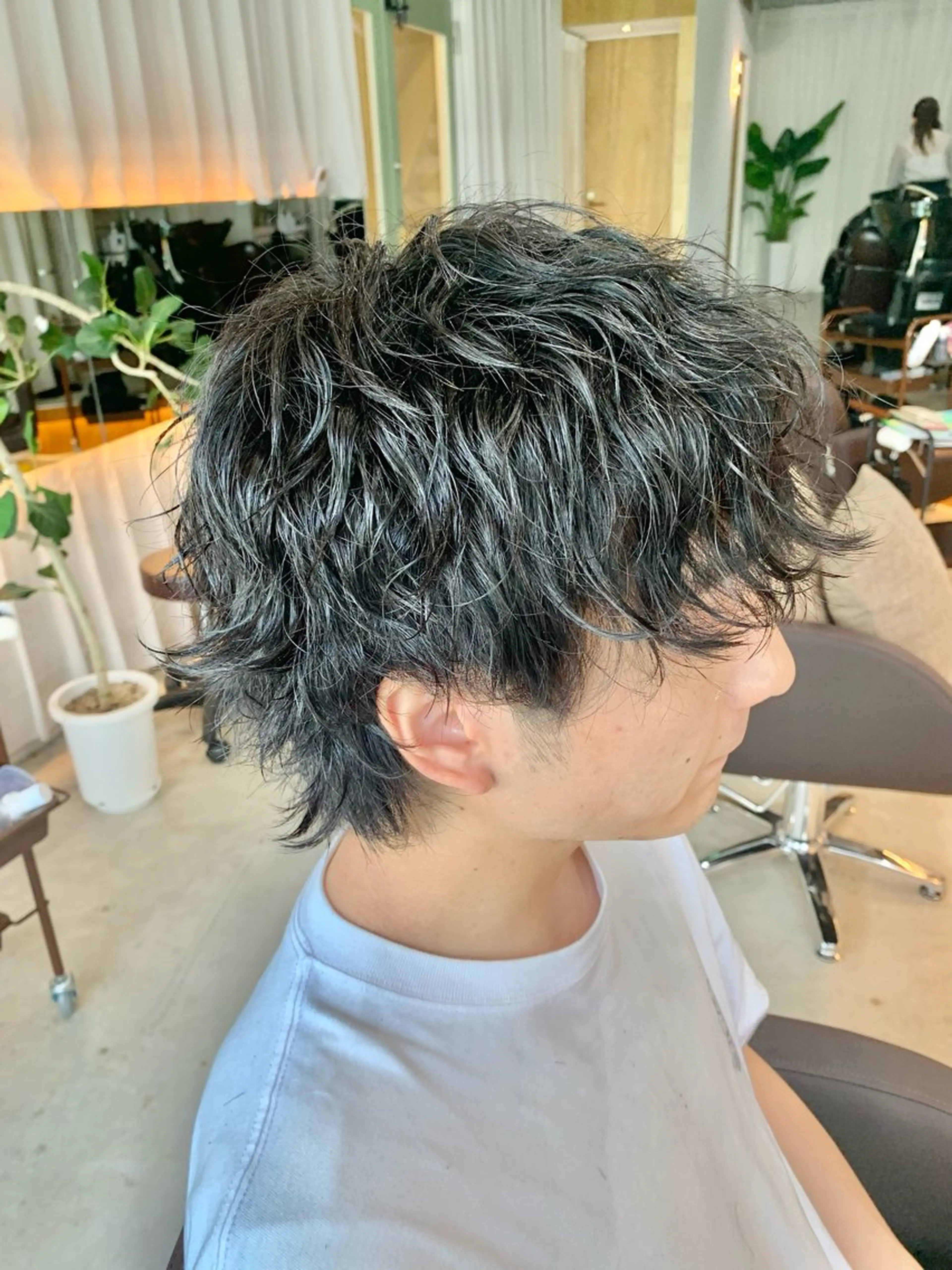 ショート パーマ メンズ 波巻きパーマ メンズサロン　アソビ所属・【扱いやすいパーマ】 眞鍋拓己のヘアスタイル
