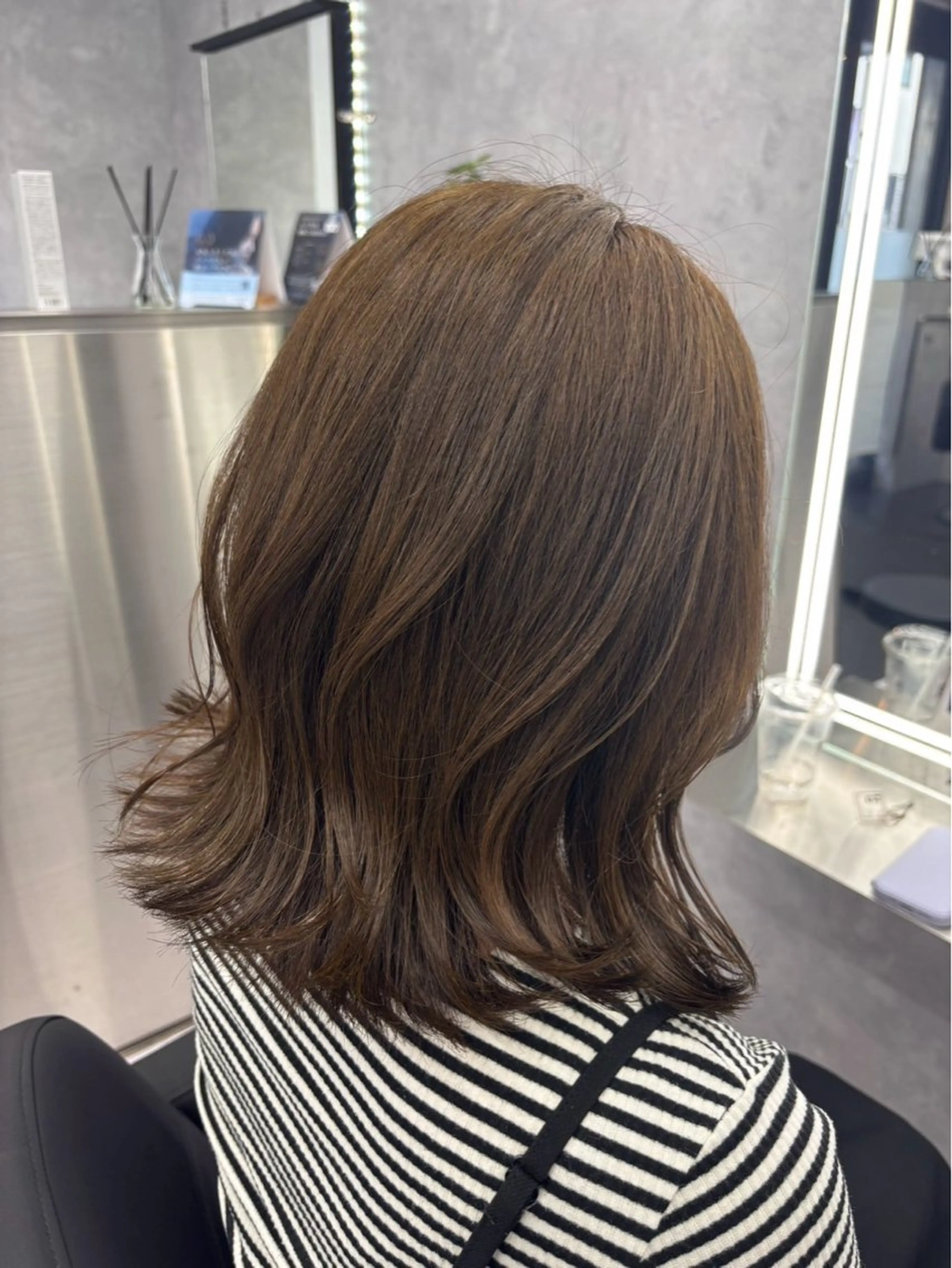 セミロング ヘアアレンジ くびれヘア 外ハネヘア モテ髪❤️‍🔥 垢抜け美容師/駿瑛のヘアスタイル