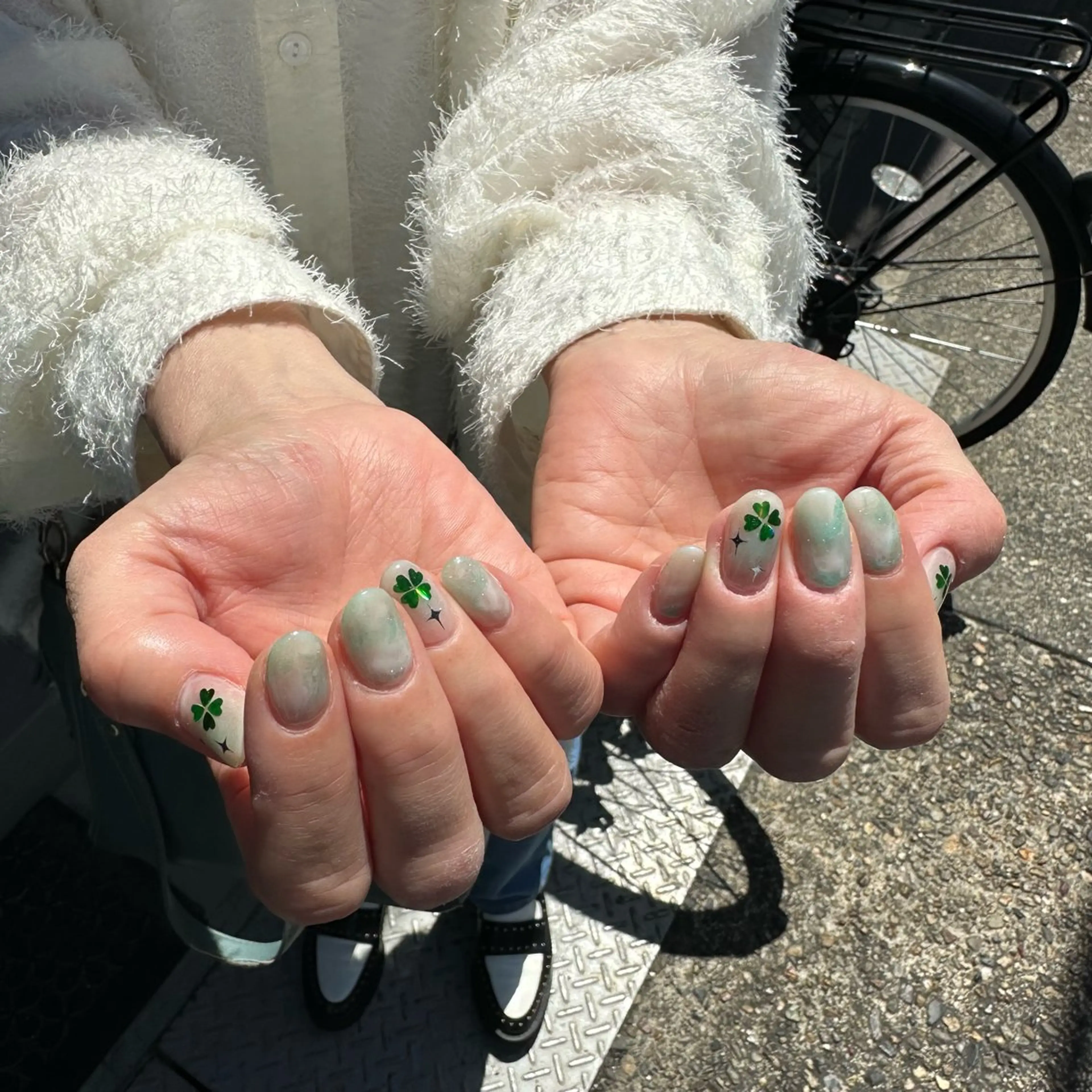 ネイル ハンドネイル addition スタッフ　Maikoのネイルデザイン