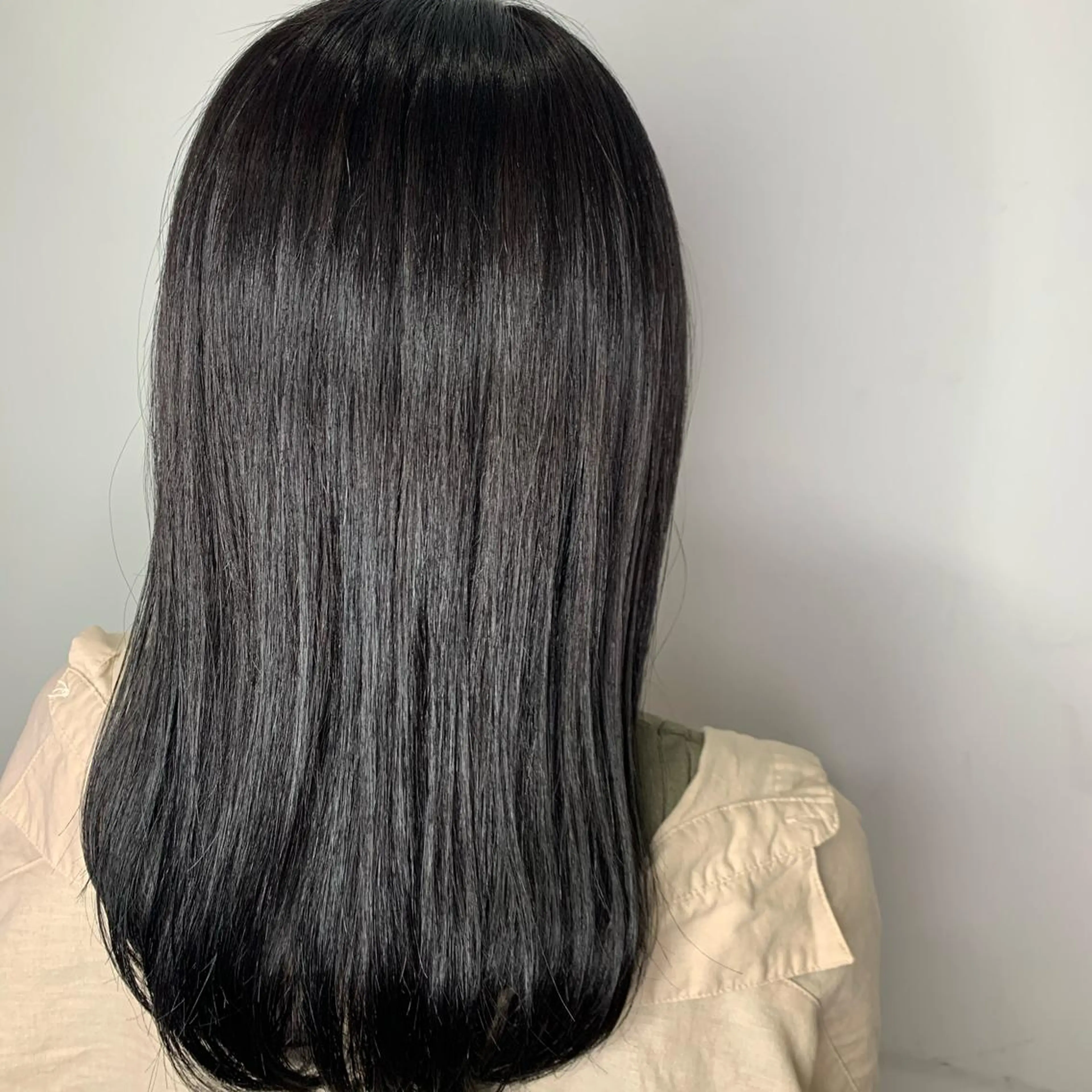 カラー 黒髪 ブルーカラー ブルーブラック ヘアカラー 艶髪／クロスパーマ ♡Tsuzumiのその他イメージ