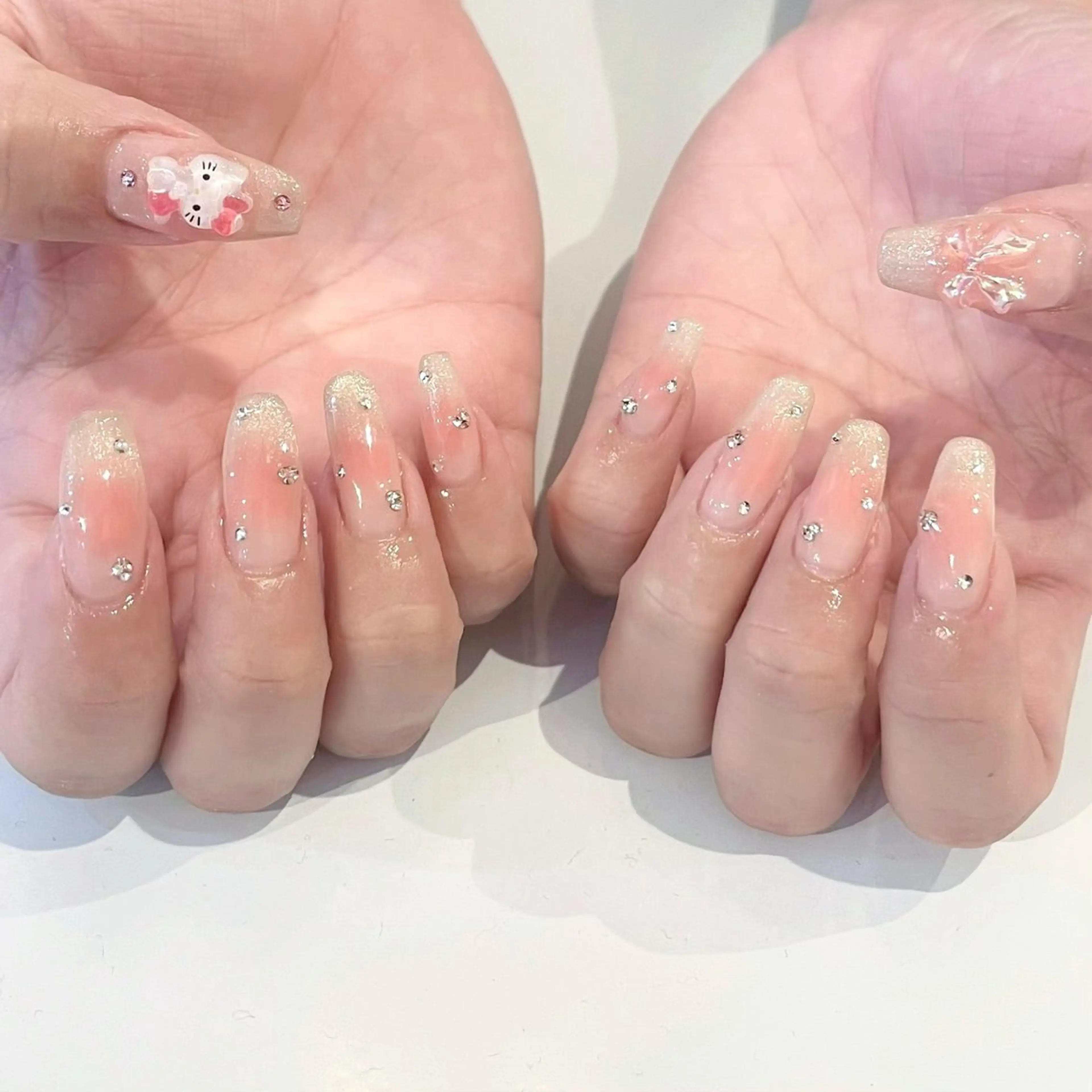 ネイル ハンドネイル Hal nail Nanamiのネイルデザイン