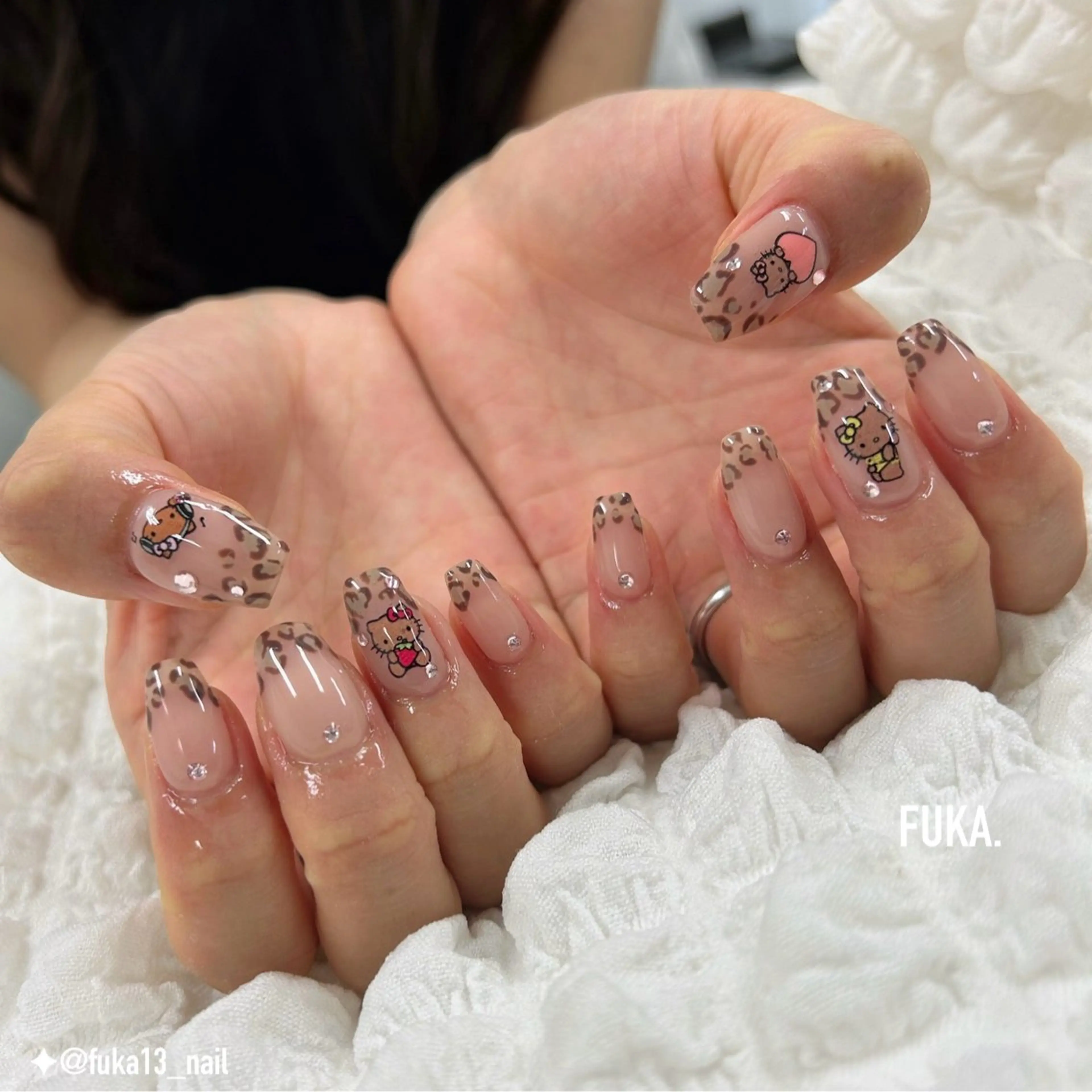 ネイル アニマル柄 フレンチネイル 夏ネイル ハンドネイル ネイルサロンAnela【アネラ】所属・Nail♡Fuka. /12月予約受付中のネイルデザイン