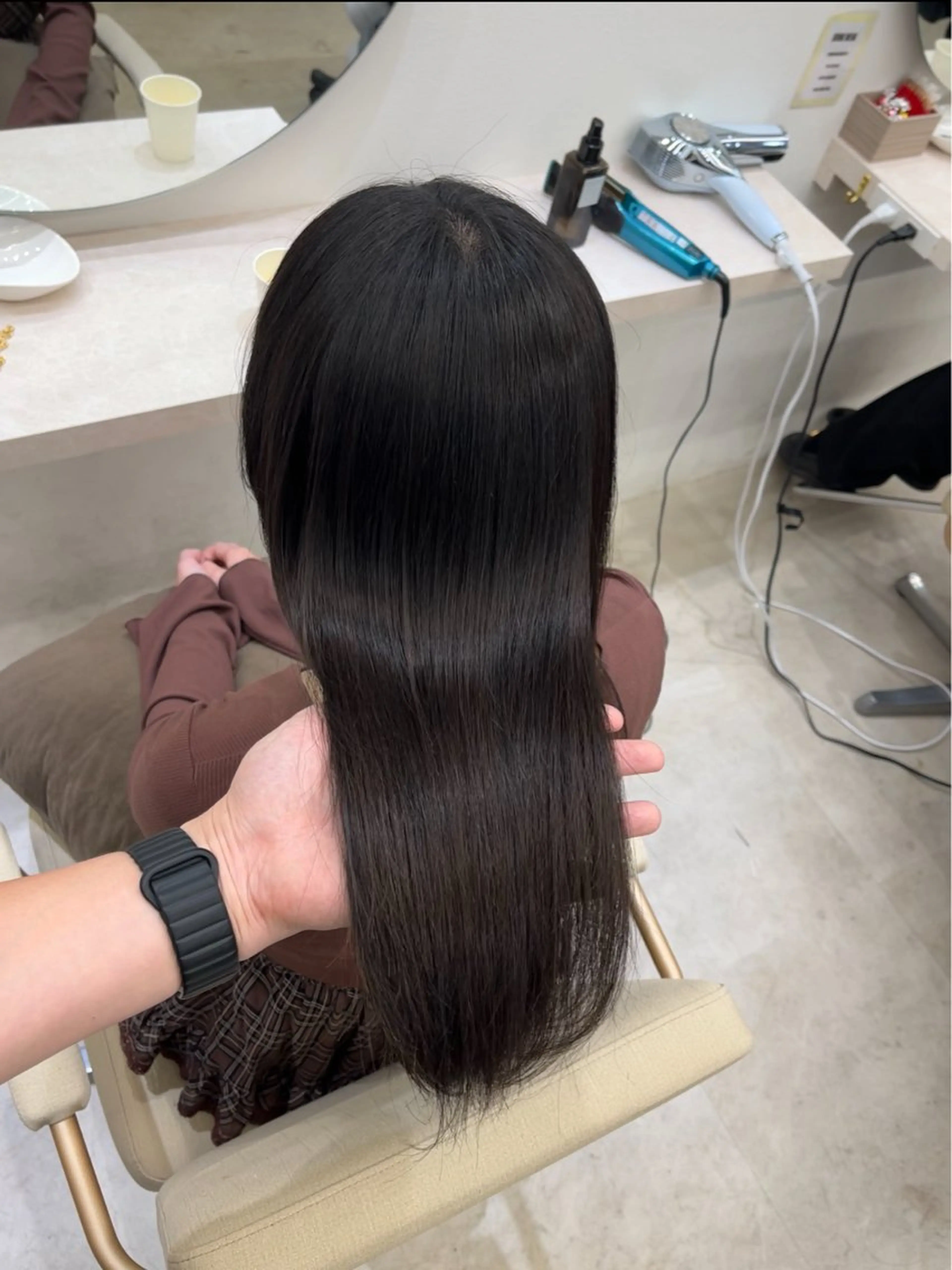 セミロング カット ヘアカラー トリートメント 【髪質改善】縮毛矯正 /core梅田/西尾のヘアスタイル