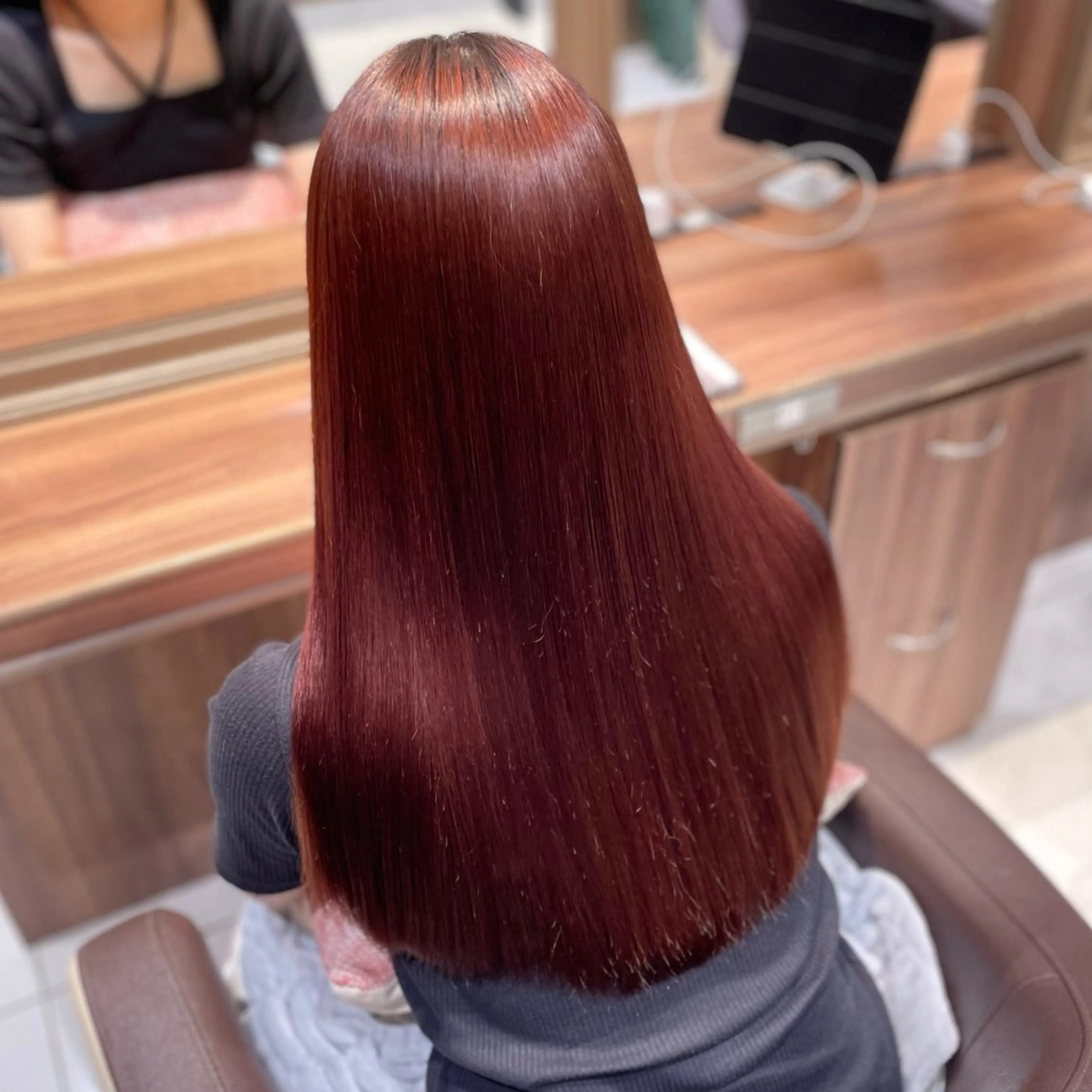 ロング カラー カット ヘアカラー 縮毛矯正 トリートメント 髪質改善/縮毛矯正 /もえのヘアスタイル