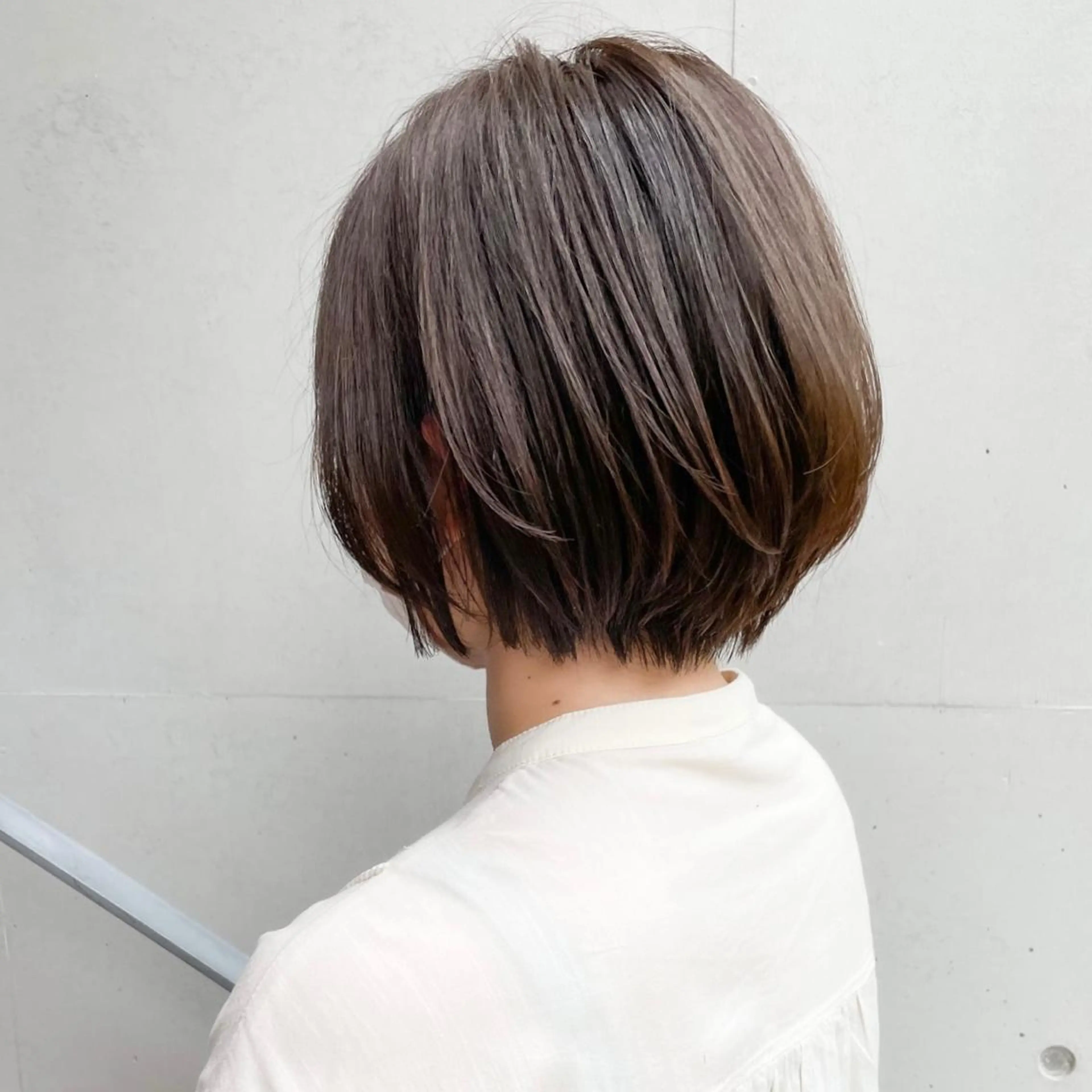 ショート カラー ショートボブ 丸みショート ボブ ショートヘア カット ヘアカラー トリートメント 森本 裕太 / ボブのヘアスタイル