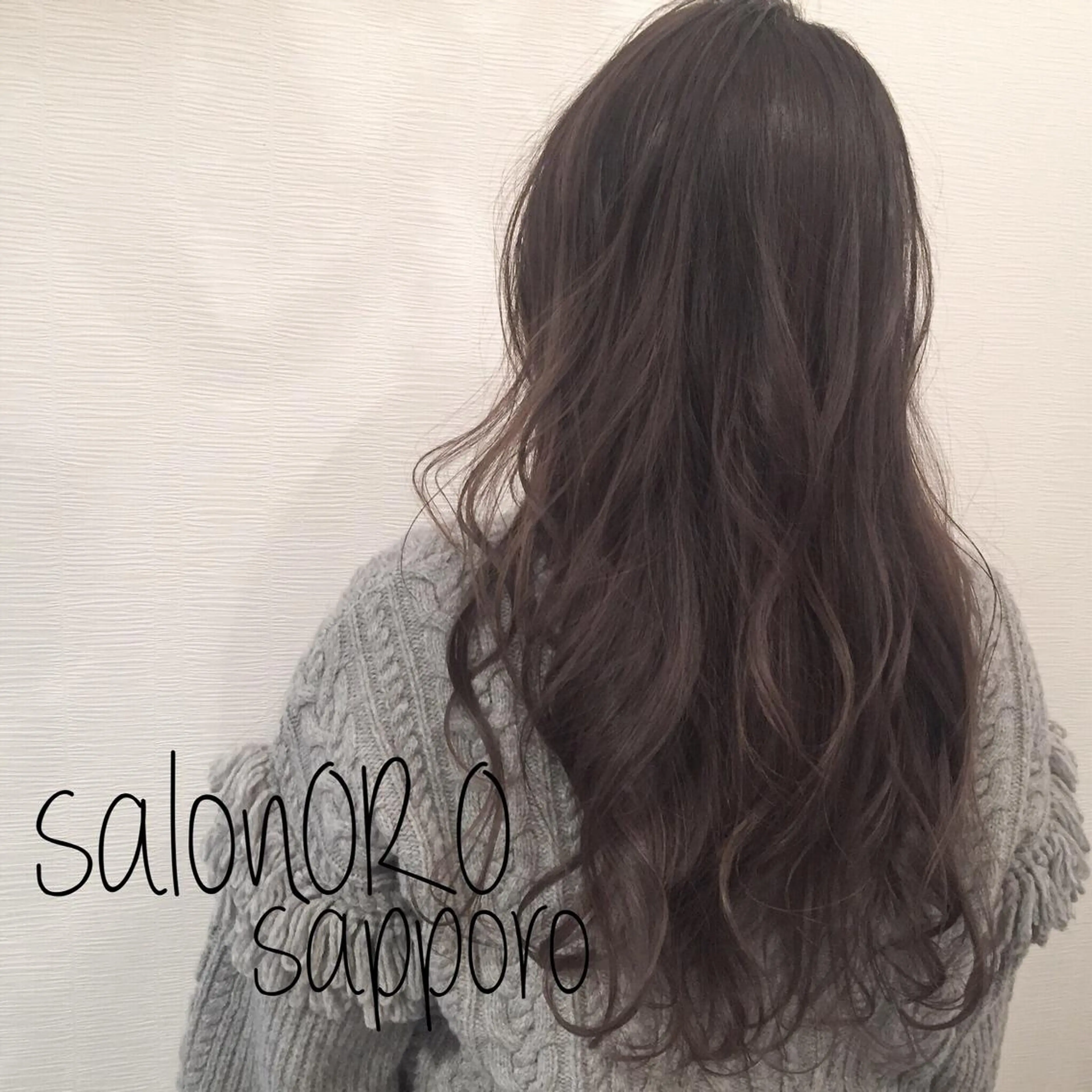 ロング カラー グラデーションカラー グレージュ ハイライトカラー ハイライト 似合わせカット カット ヘアカラー トリートメント toiro by lien hair atelier所属・池田 真由美のヘアスタイル