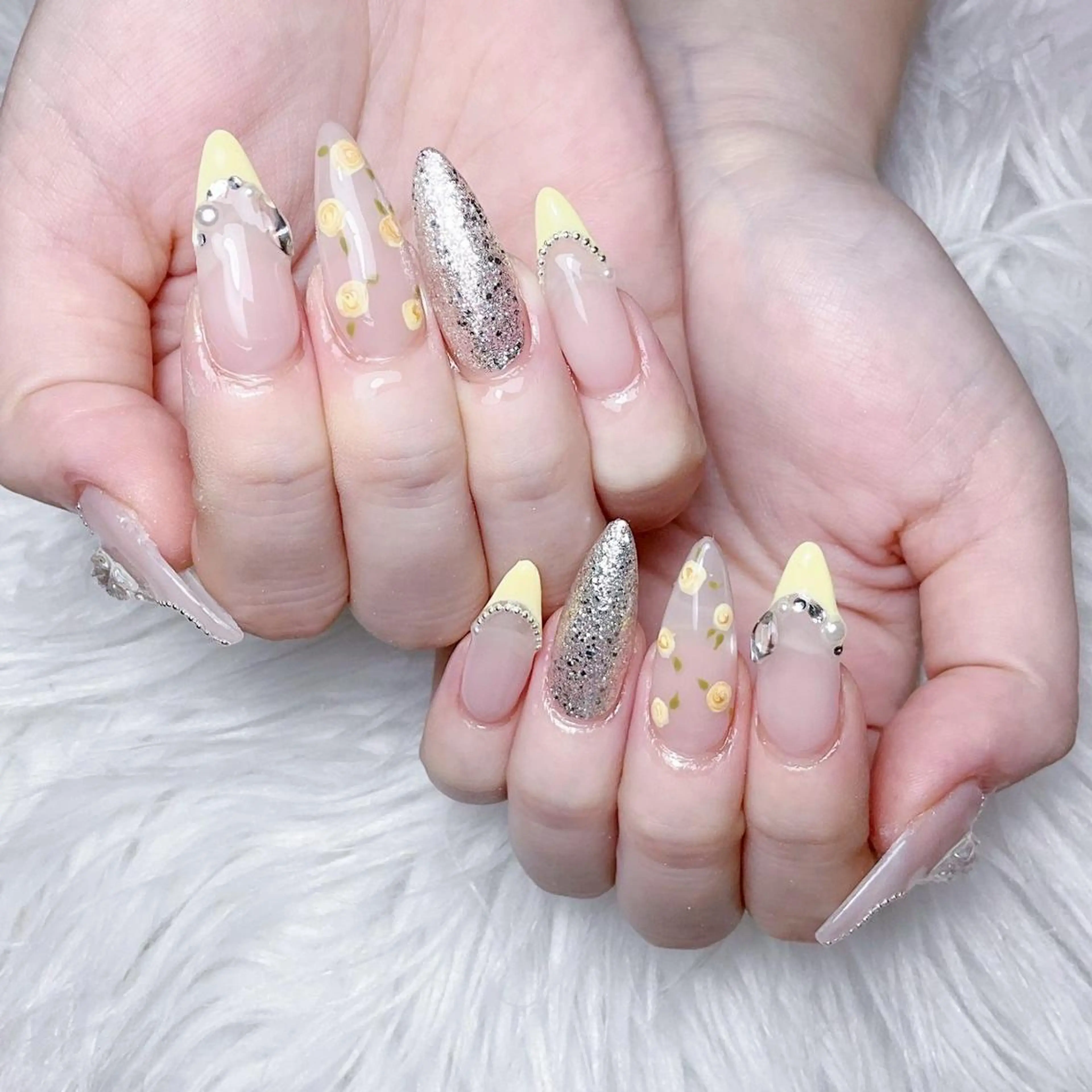 ネイル ハンドネイル 🌷Yun nail salon🌷のネイルデザイン