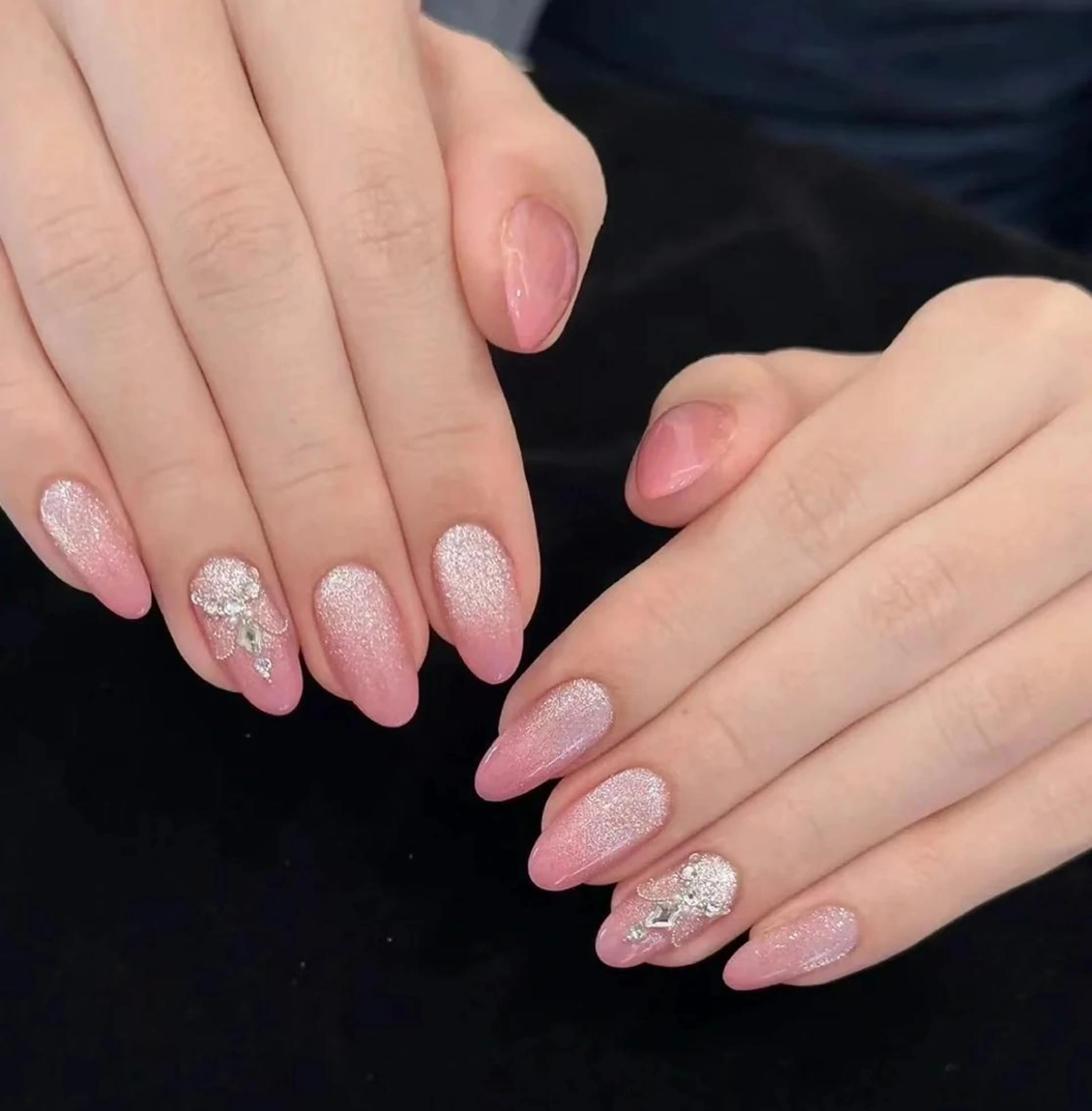 ネイル Queens テイのネイルデザイン