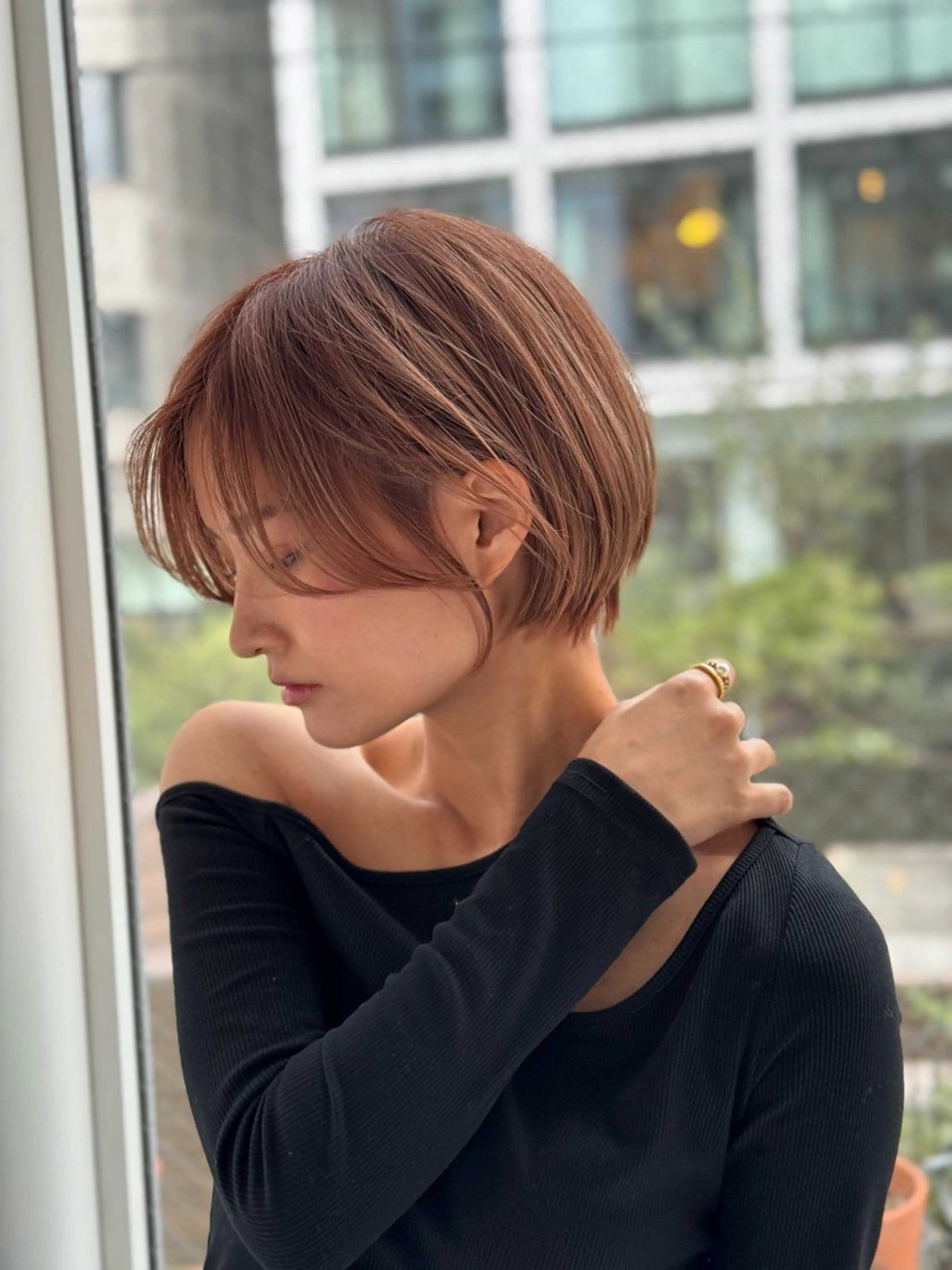 ショート ショートヘア 高島大登/顔周り /ミルクティーのヘアスタイル