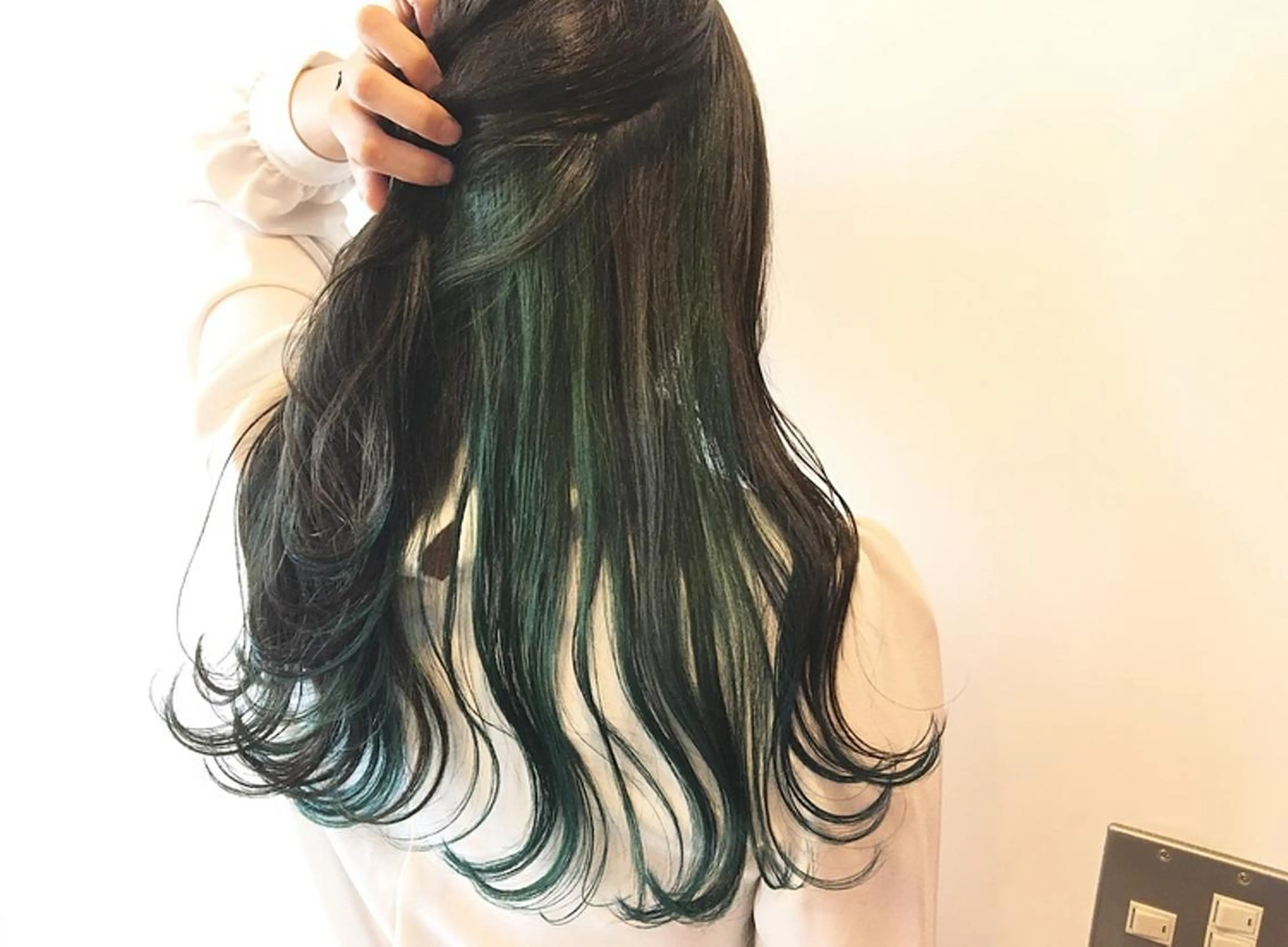ロング カット ヘアカラー トリートメント 鈴木 翔梧のヘアスタイル
