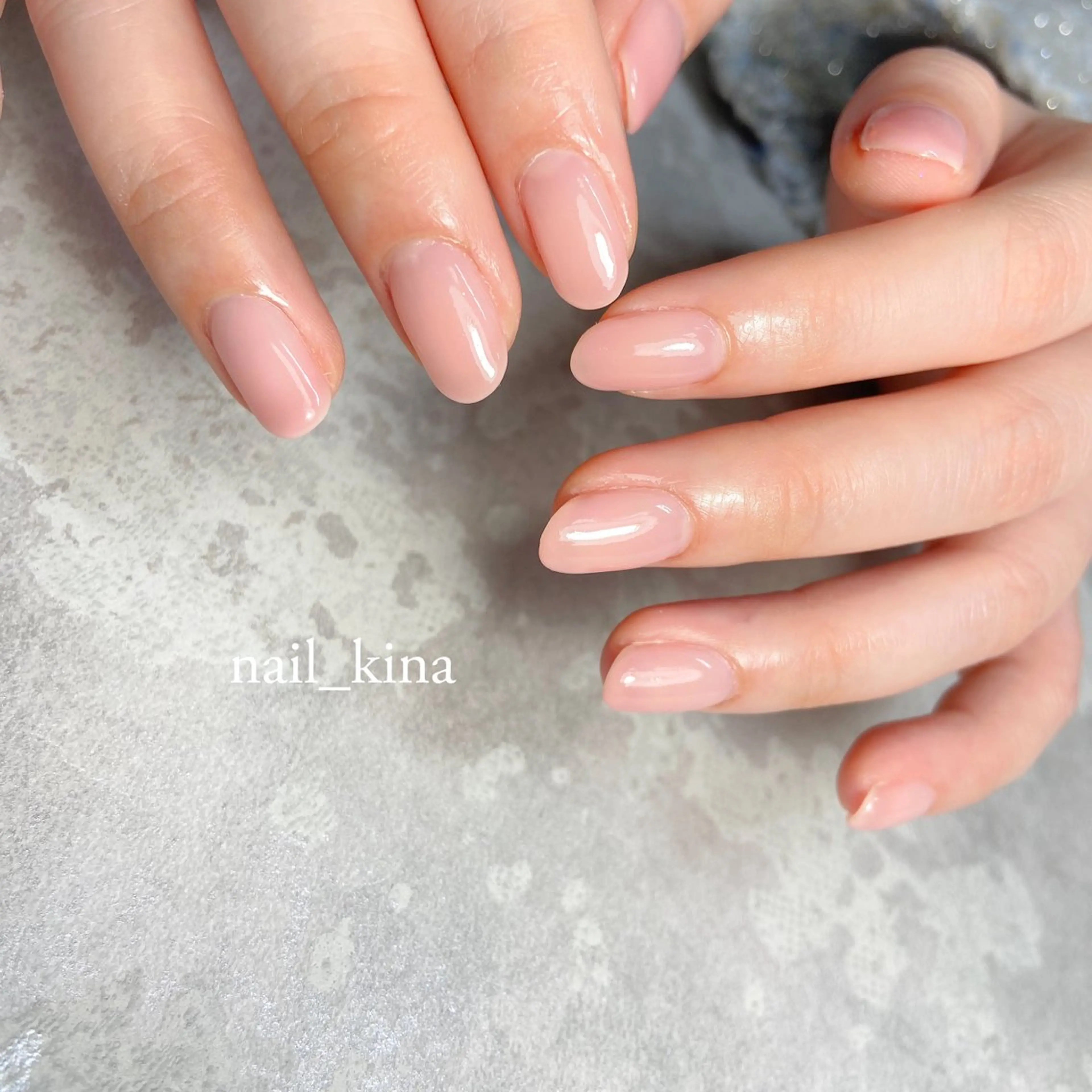 ネイル オフィスネイル ワンカラーネイル ピンク シンプルネイル ハンドネイル nail_ kinaのネイルデザイン