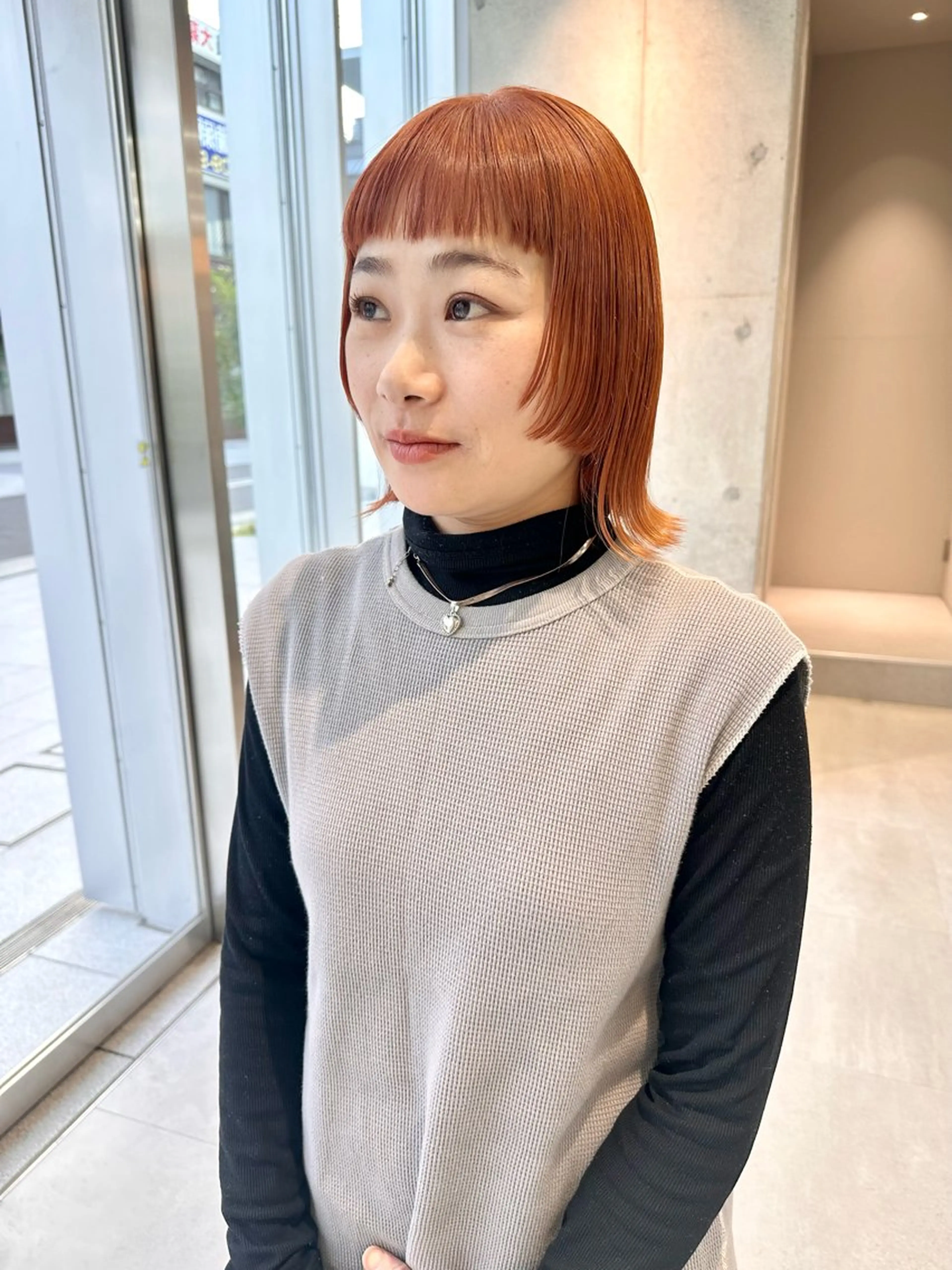 ミディアム カラー ベージュカラー オレンジ オレンジベージュ カット ヘアカラー 染谷 遥花のヘアスタイル