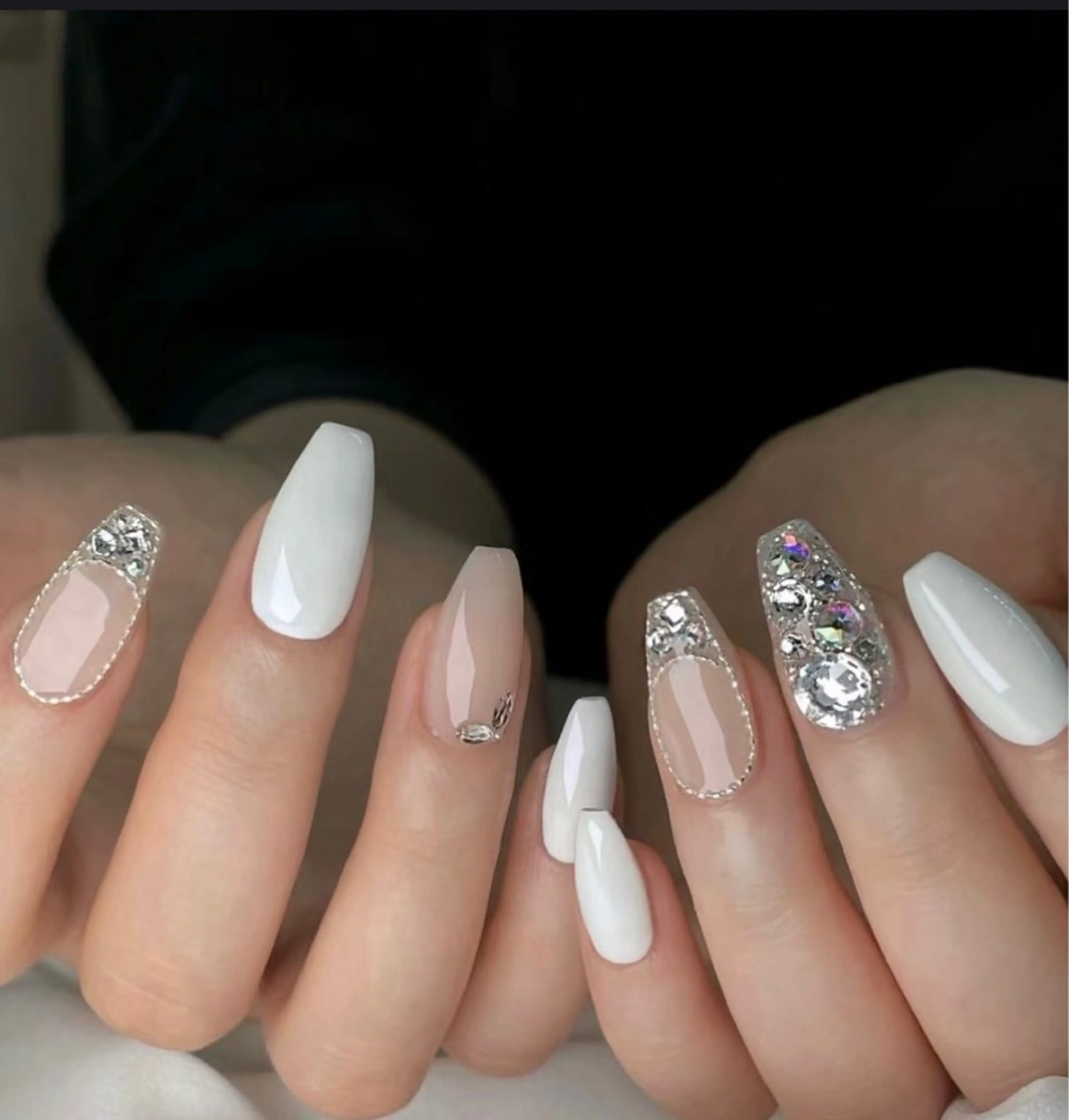 ネイル ハンドネイル ハンドケア 🍑 momo_nailのネイルデザイン