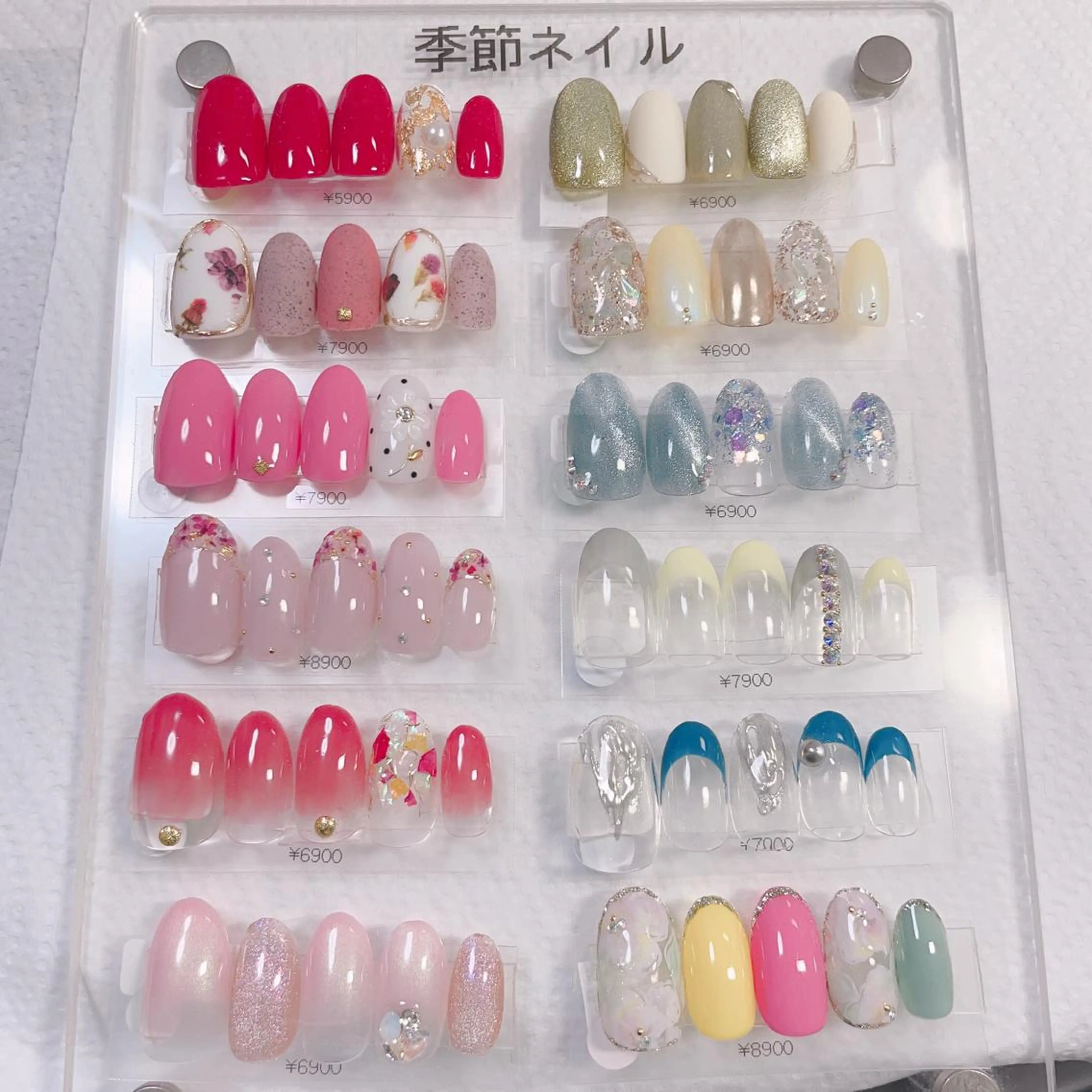ネイル CHIARA nailsのネイルデザイン