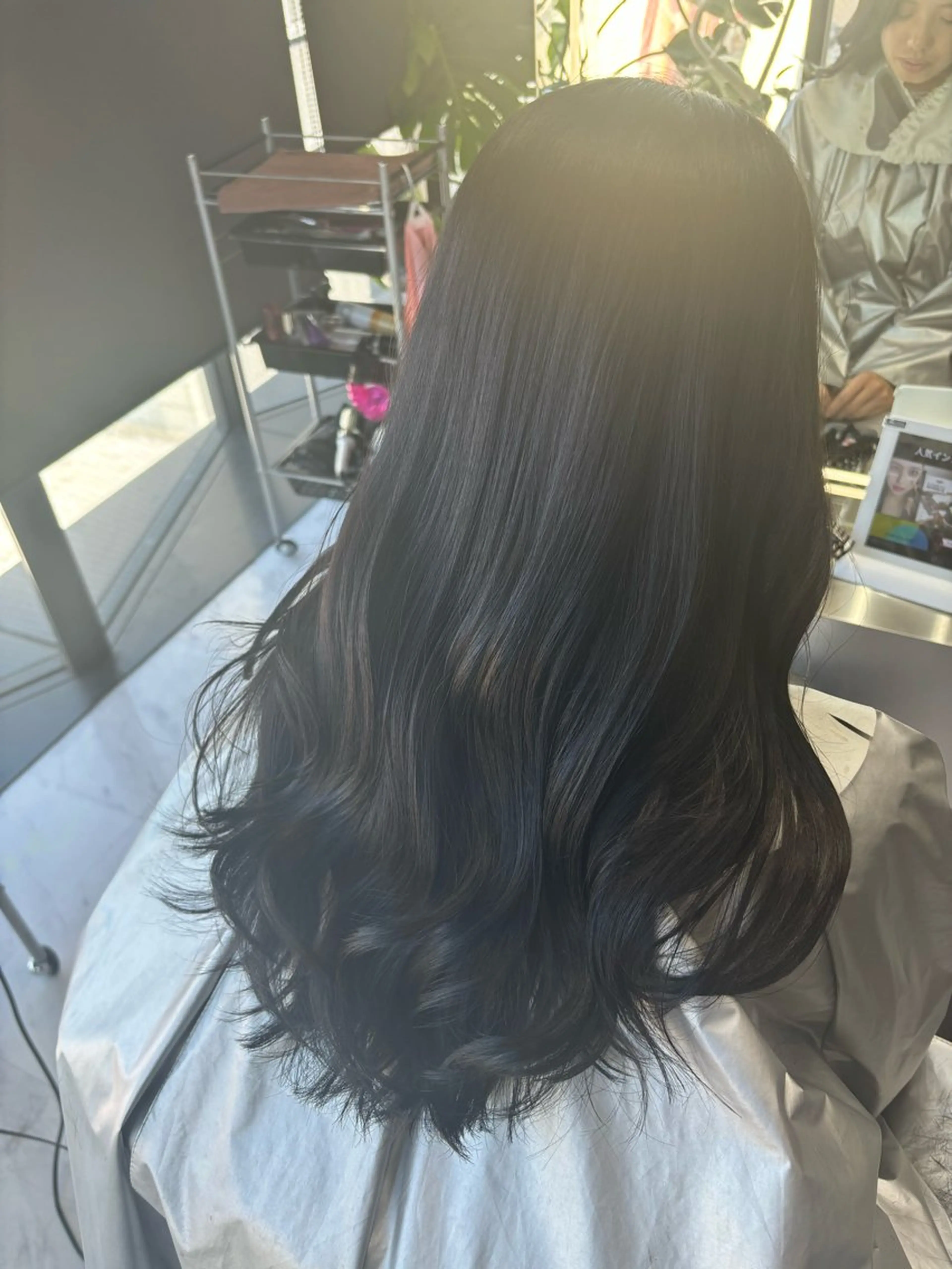 ミディアム カラー カット ヘアカラー 山田 瑛司のヘアスタイル