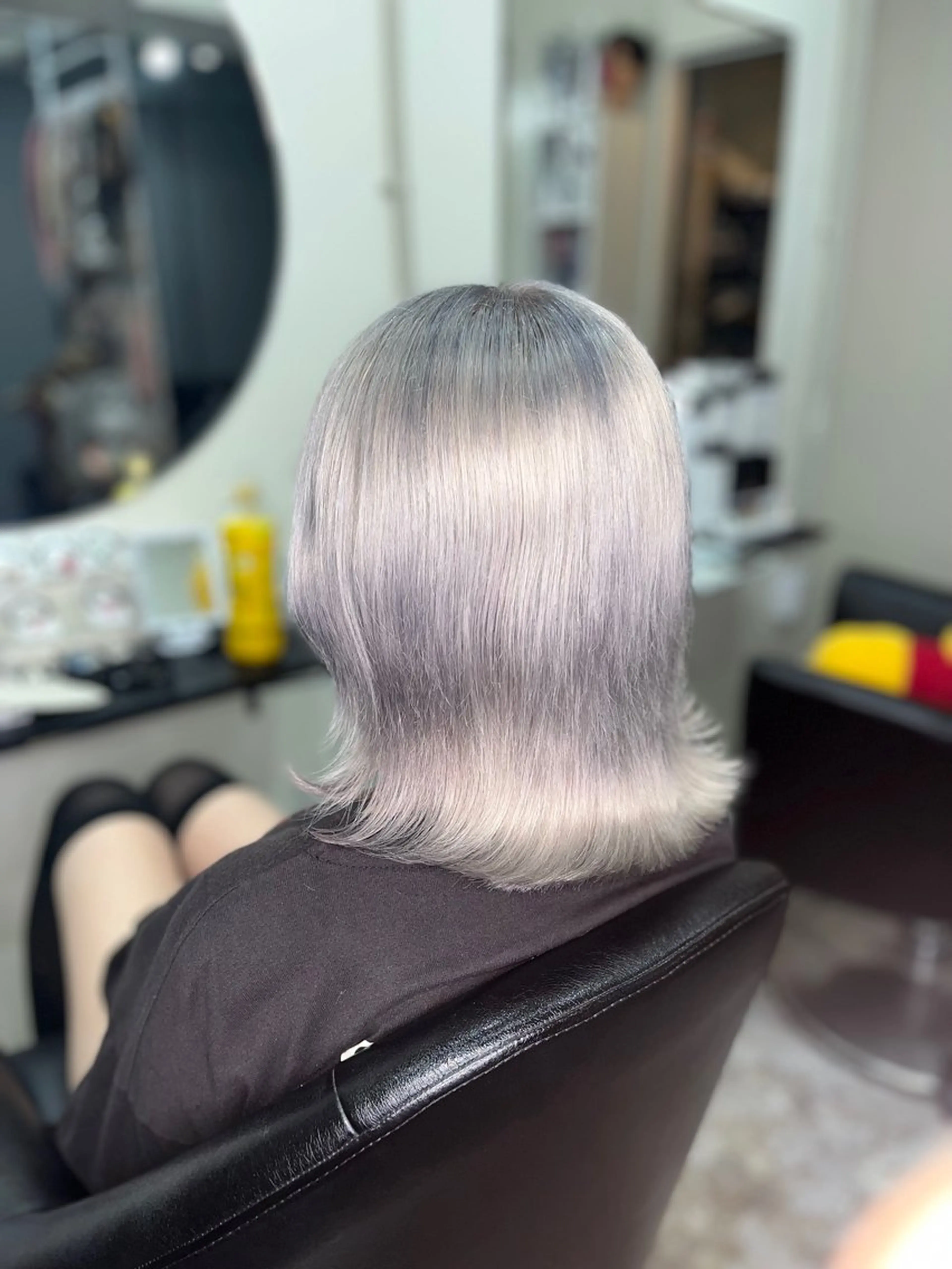 ショート カラー 🦋美髪ハイトーン/ レイヤー🦋るくものヘアスタイル