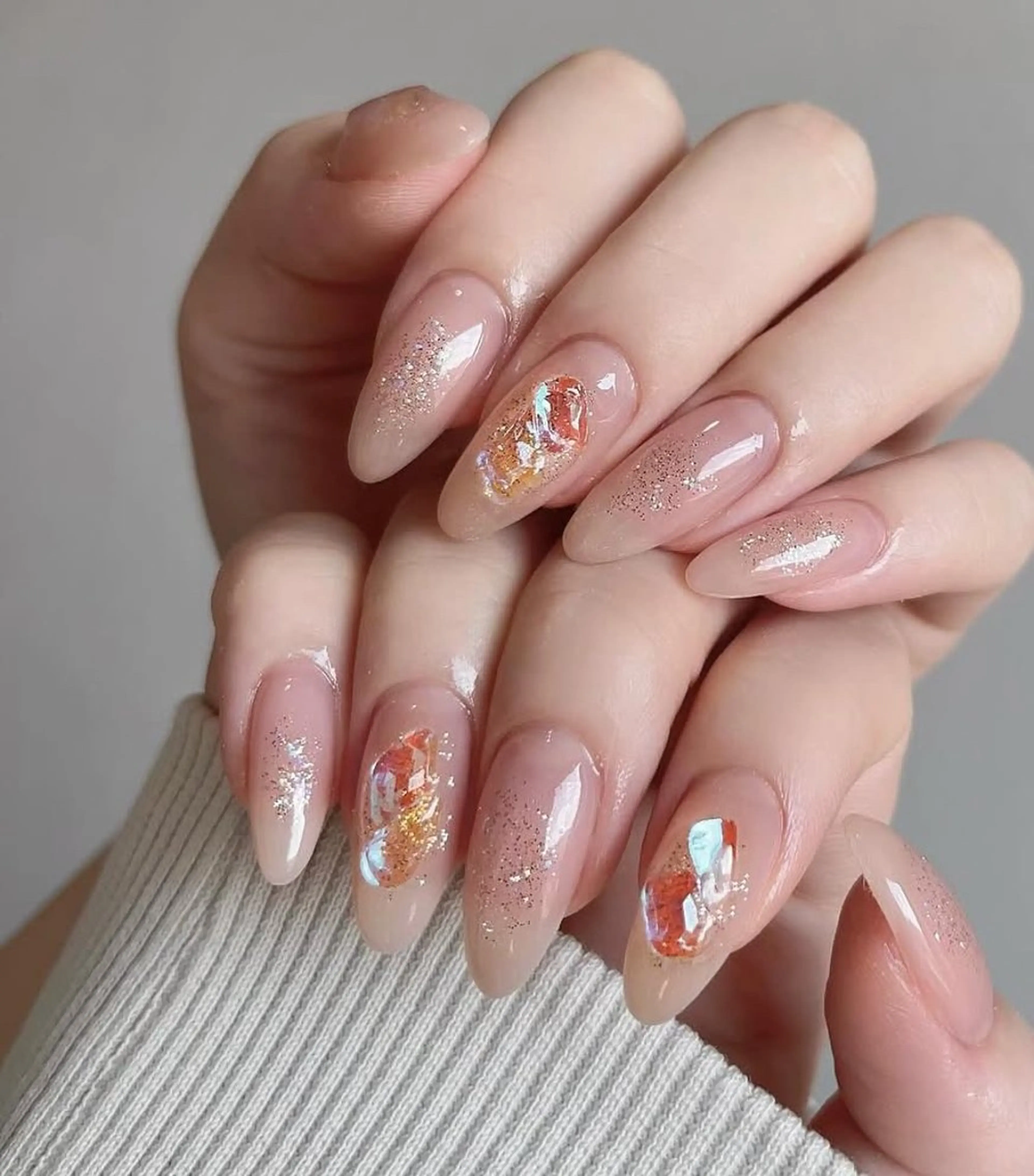 ネイル オーロラネイル フレンチネイル ジェルネイル ハロウィン キラキラネイル ハンドネイル H.baby Nail Salonのネイルデザイン