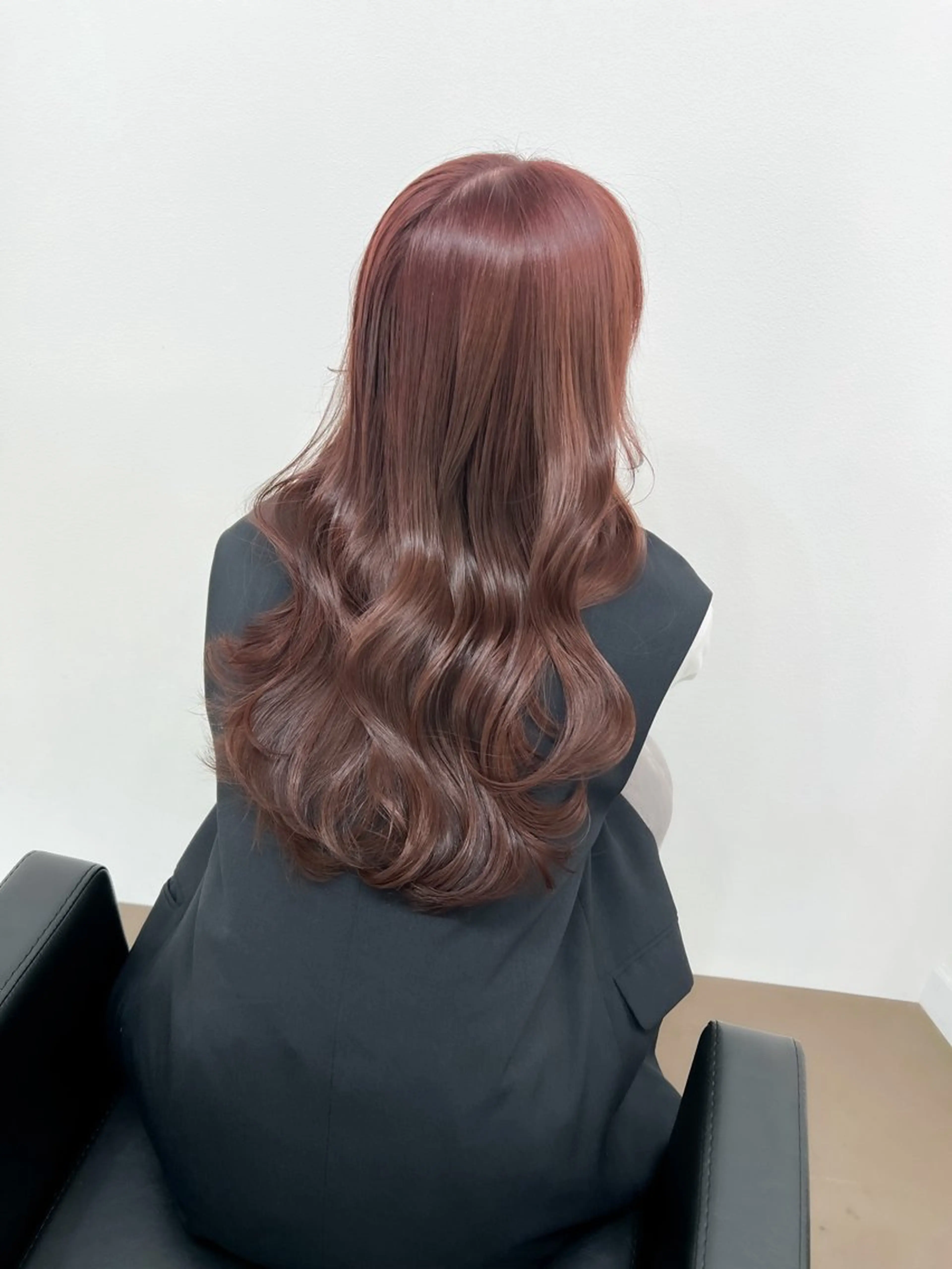ロング カラー ブリーチ 透明感カラー ラベンダーカラー ピンクカラー ピンクラベンダー 神戸ボブ✂️ ioe三宮/田 伸佳のヘアスタイル