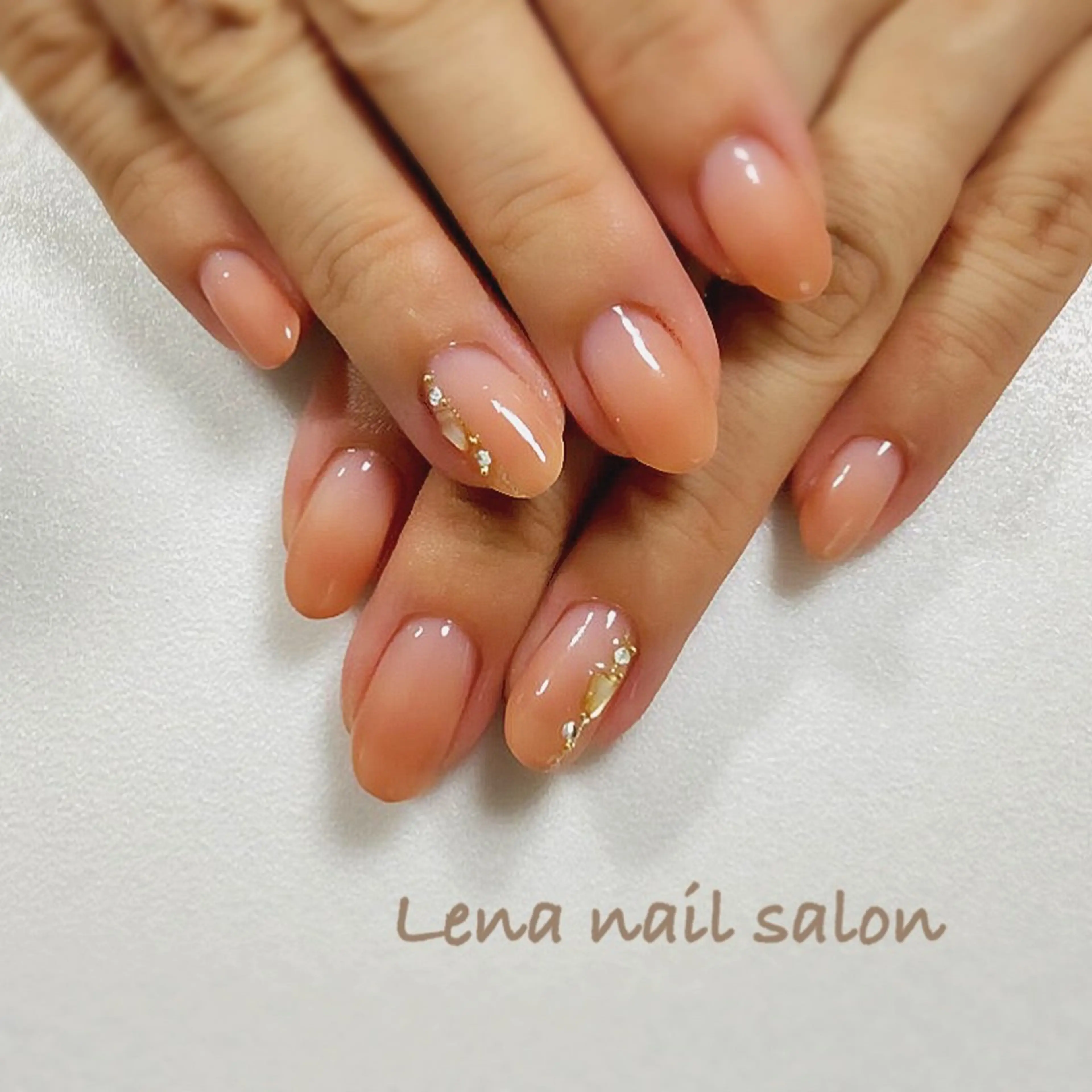 ネイル ジェルネイル ハンドネイル 自爪育成ネイルケア Lena  nailのネイルデザイン