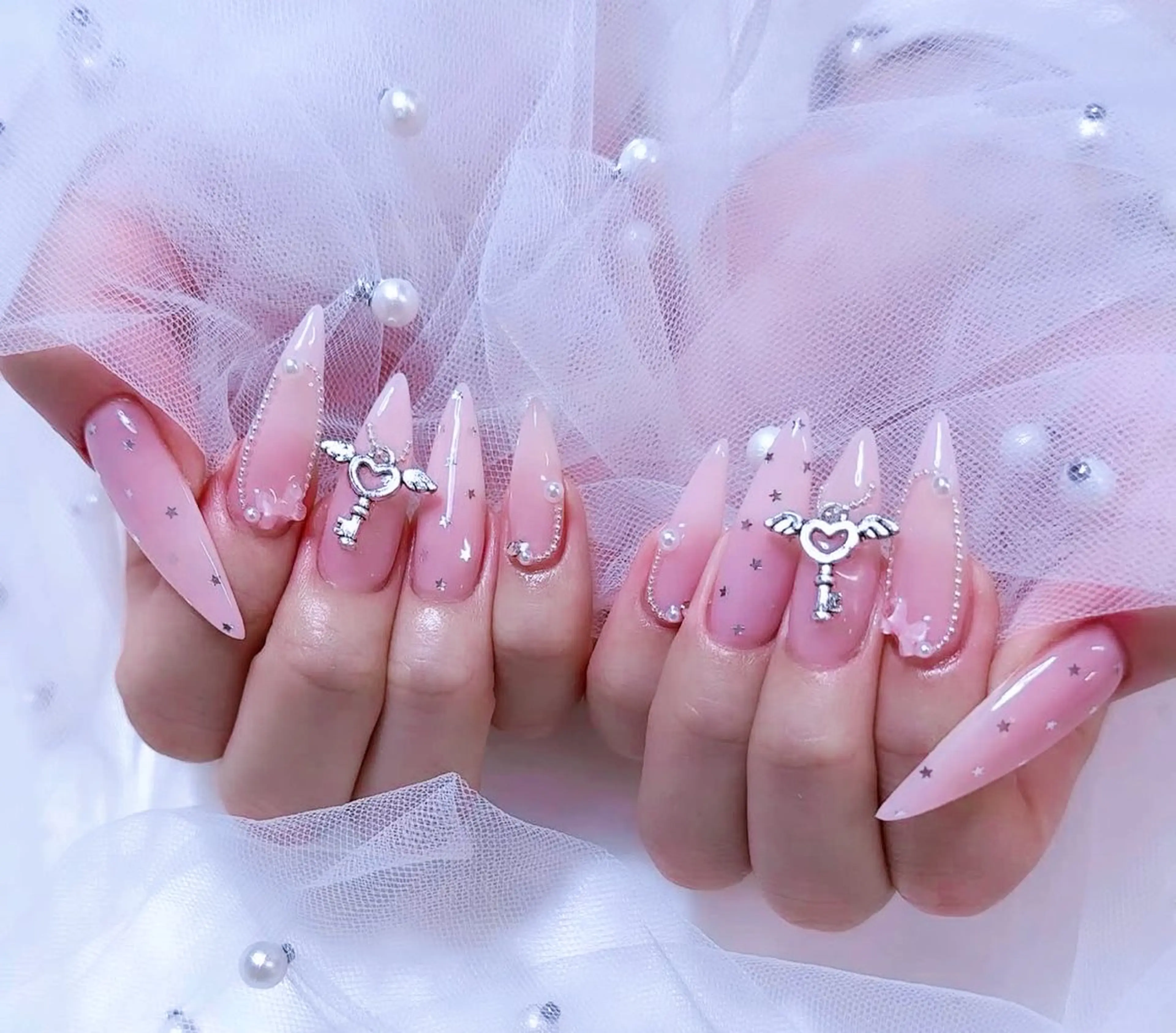 ネイル MARHCHU NAILのネイルデザイン