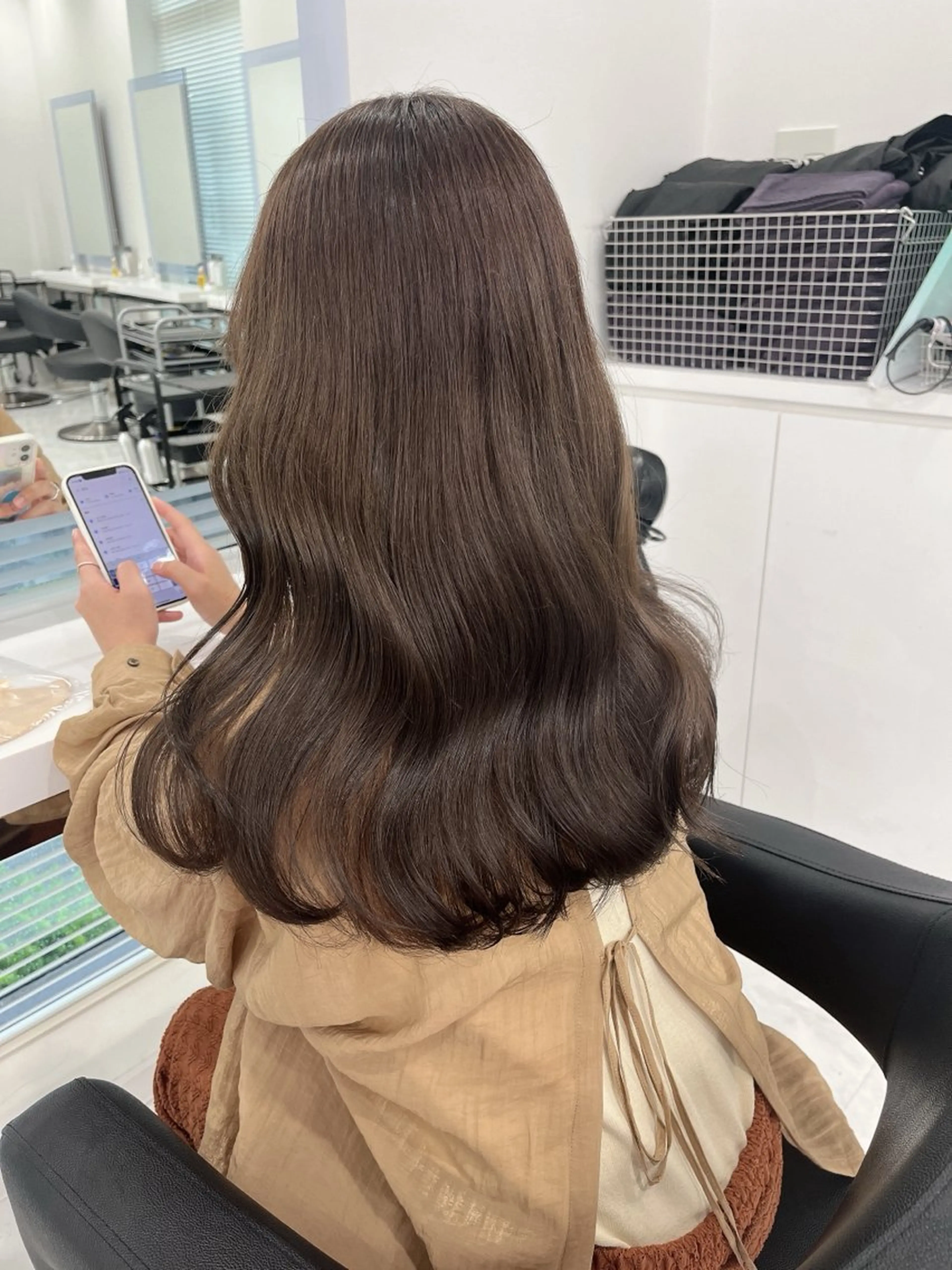 セミロング カラー ヘアアレンジ 💕トレンドうる艶髪 💕TUNE銀座のヘアスタイル