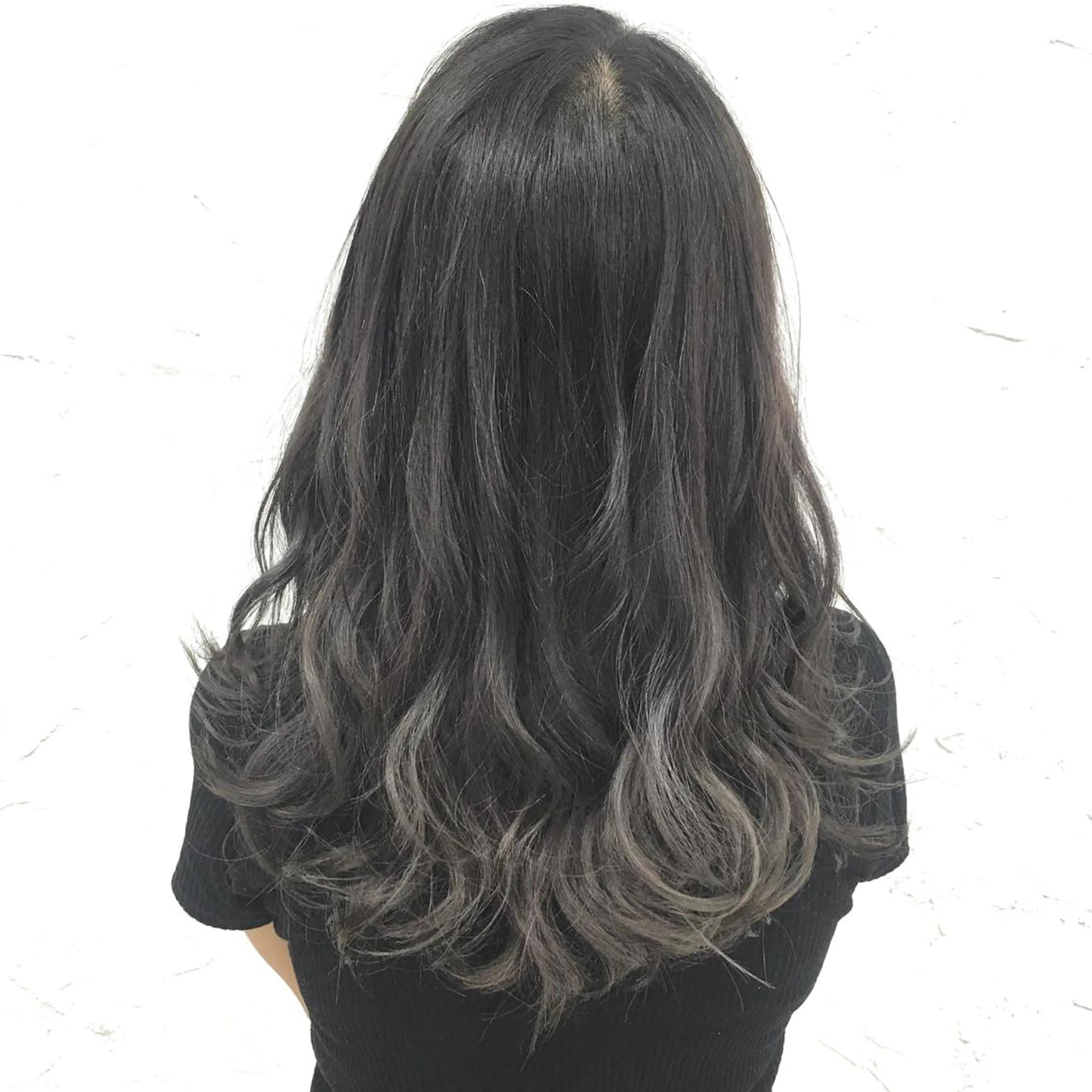 セミロング ヘアアレンジ 大人垢抜け ダブルカラー【上野】のヘアスタイル