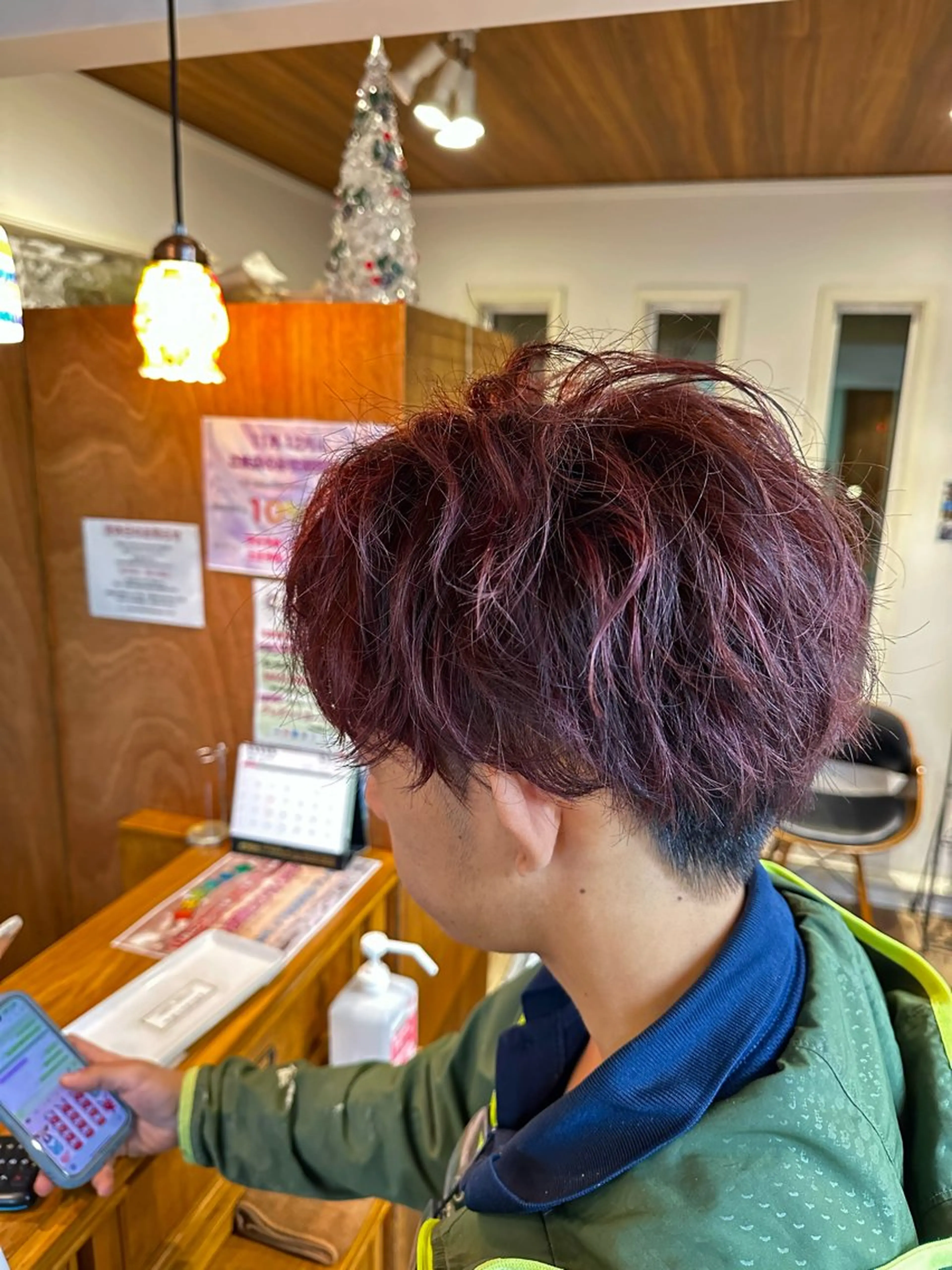 カラー ブラウンカラー ハイライトカラー ピンクカラー 中村 晴輝のヘアスタイル