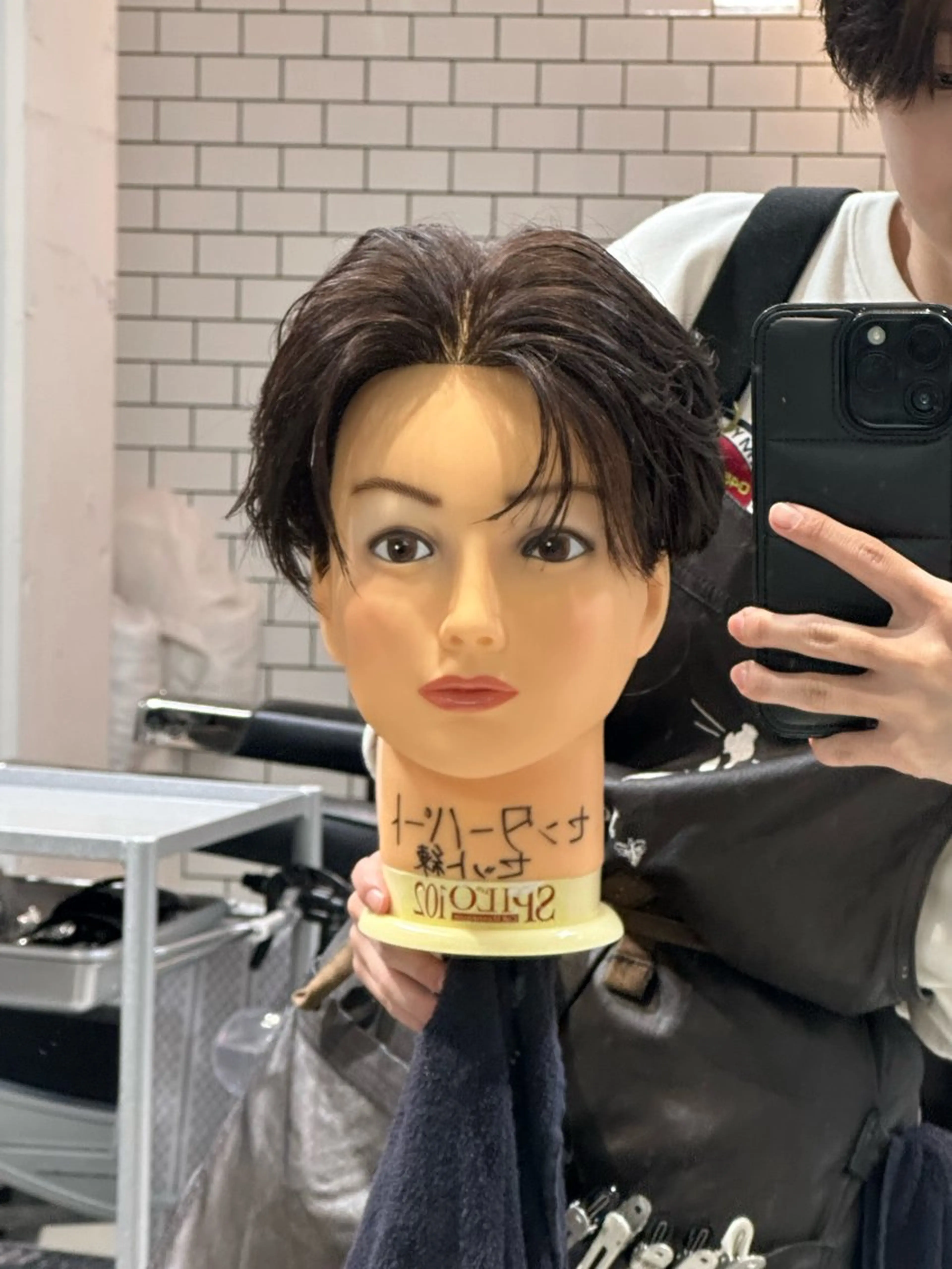 ヘアアレンジ メンズ センターパート メンズ韓国風 沼崎 美海のヘアスタイル