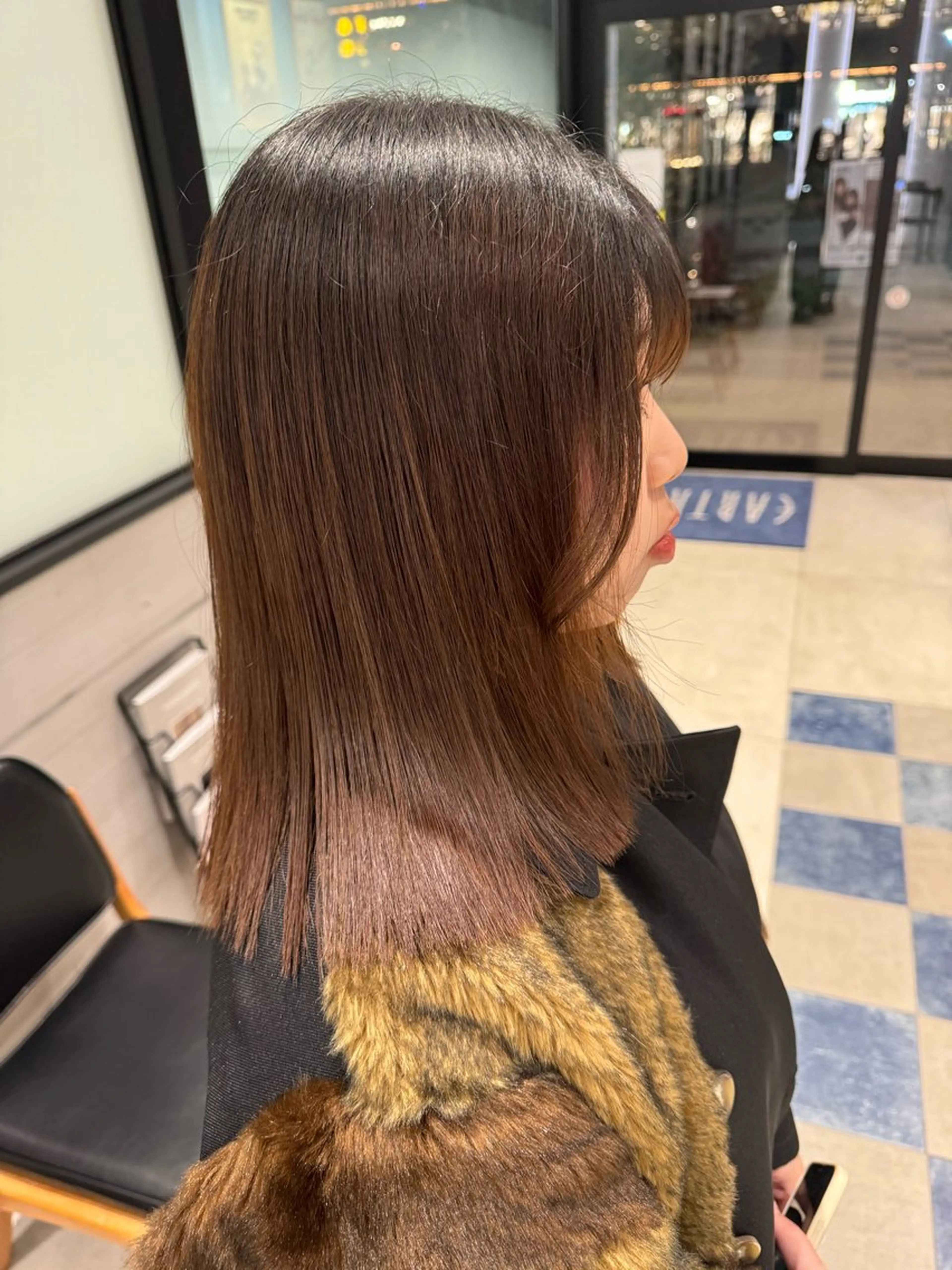 ミディアム シールエクステ earth/sayaのヘアスタイル