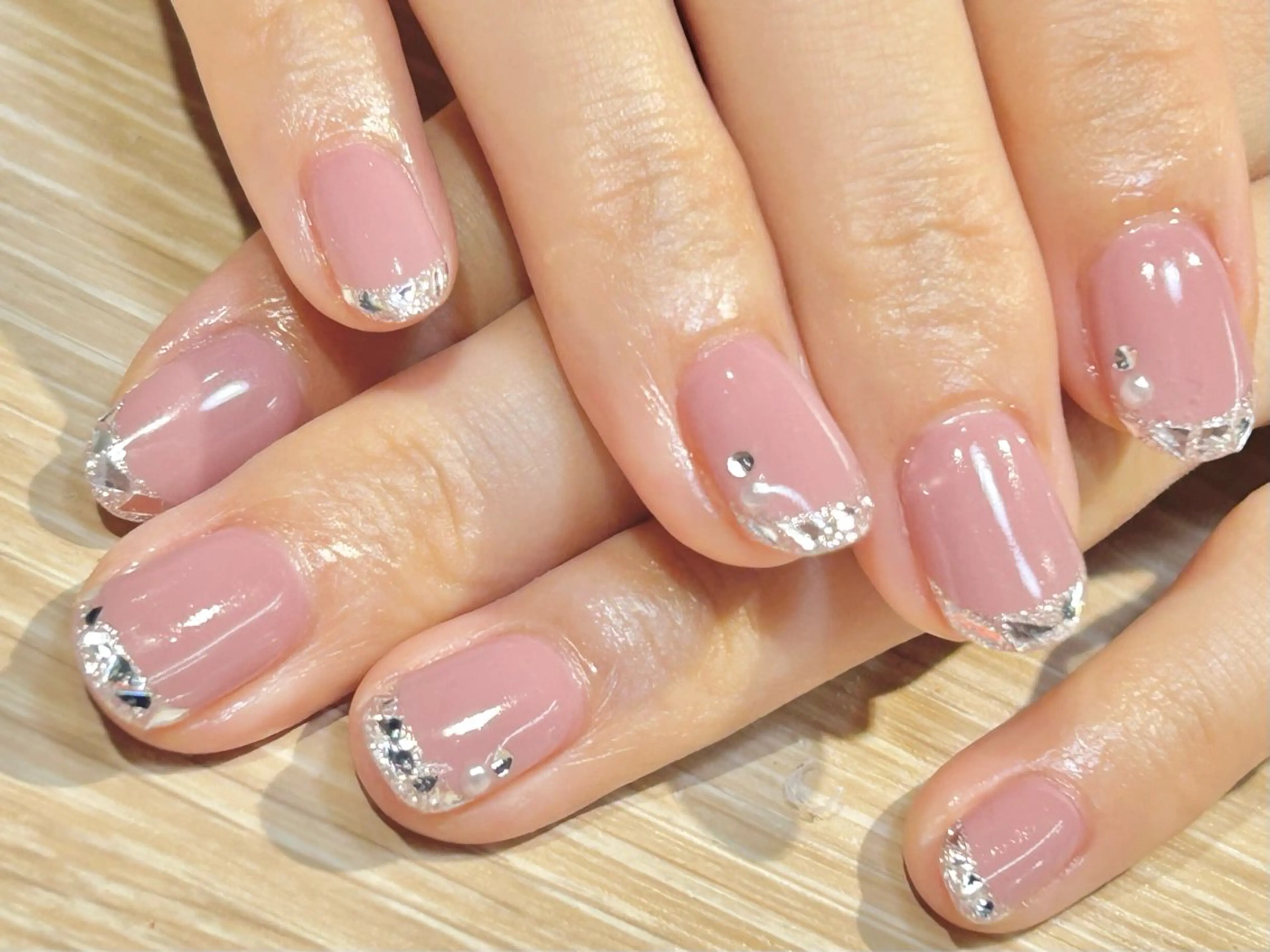 ネイル 成人式 フレンチネイル ガラスフレンチ ブライダルネイル ハンドネイル nail salon  Aym所属・nail salon Aymのネイルデザイン