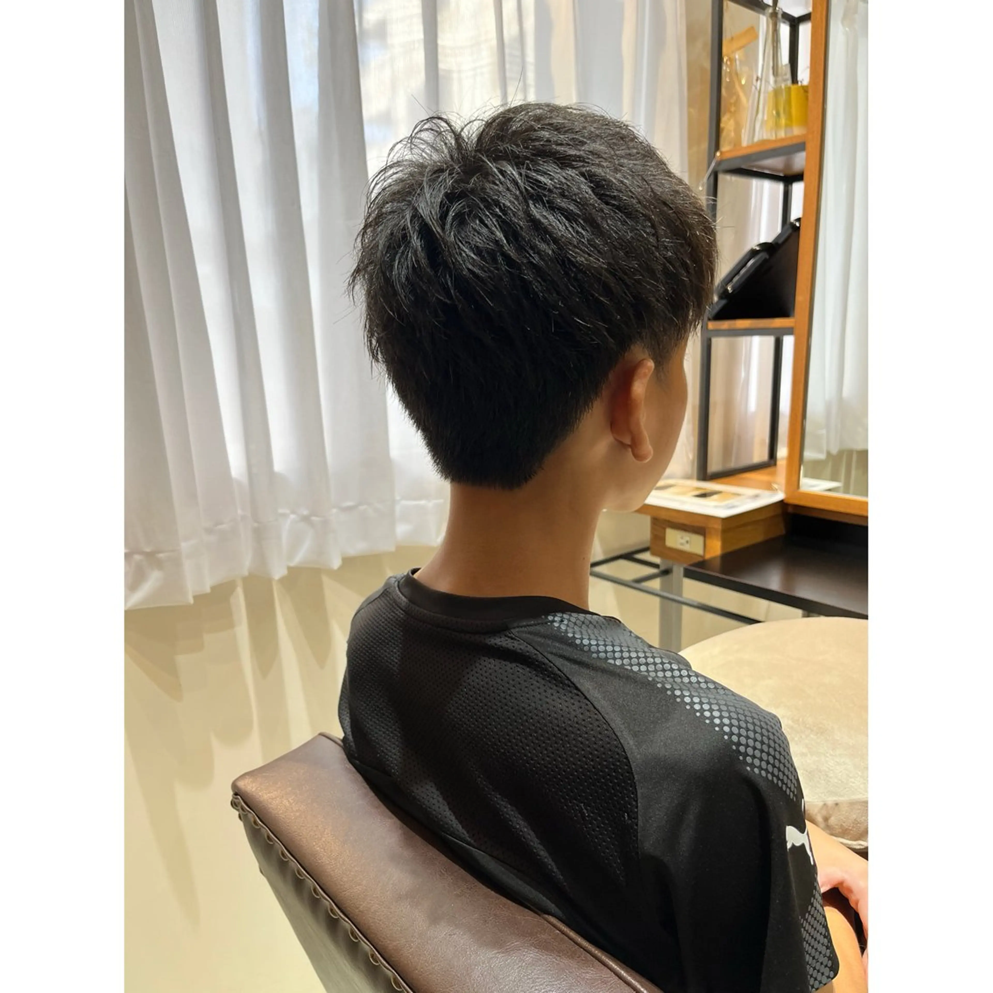 ショート カット 喜友名洸季 anoneのヘアスタイル