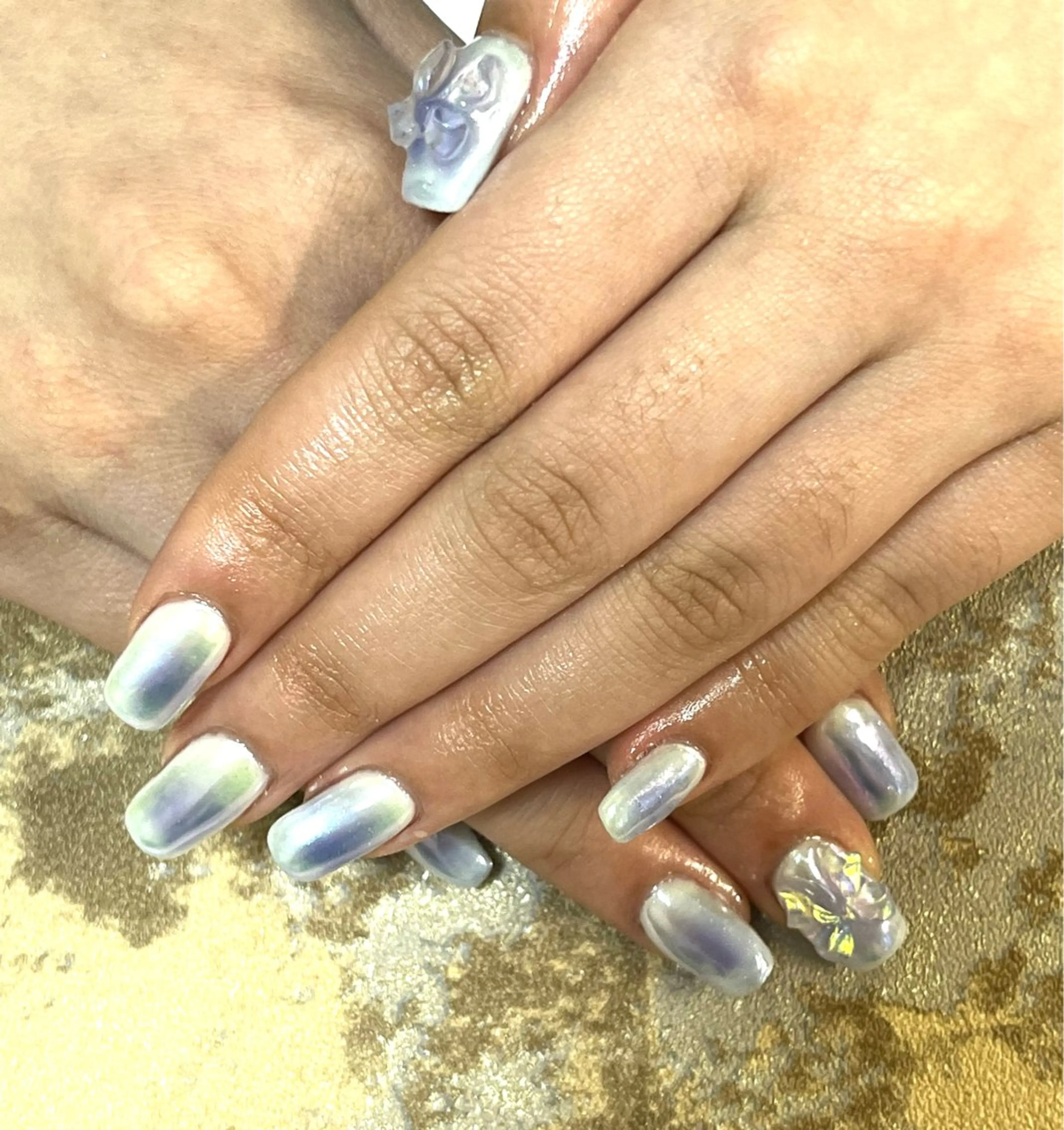 ネイル ブルー ホワイト plaisir所属・plaisir プレジールネイルのネイルデザイン