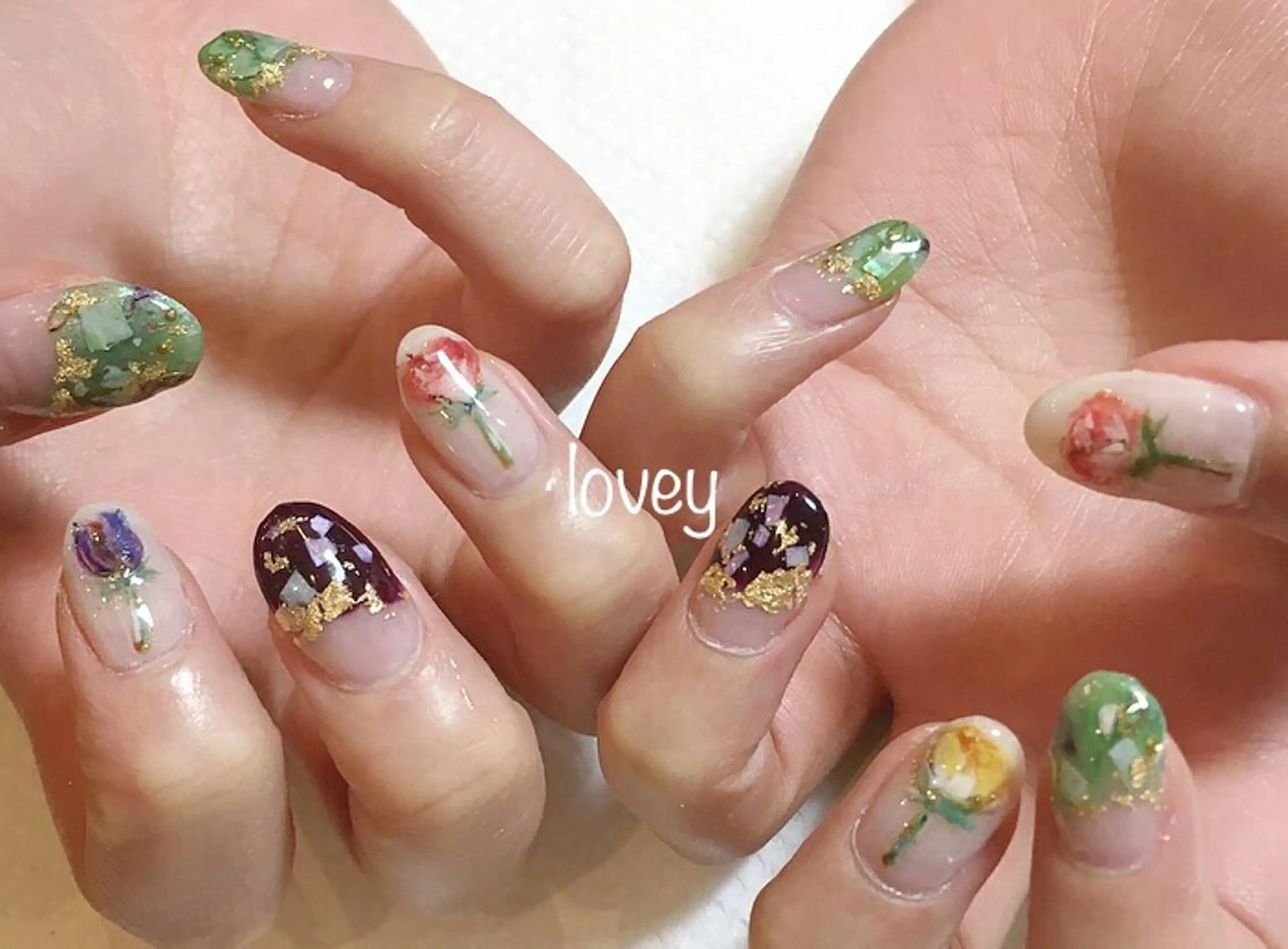 ネイル プライベートサロン loveyのネイルデザイン