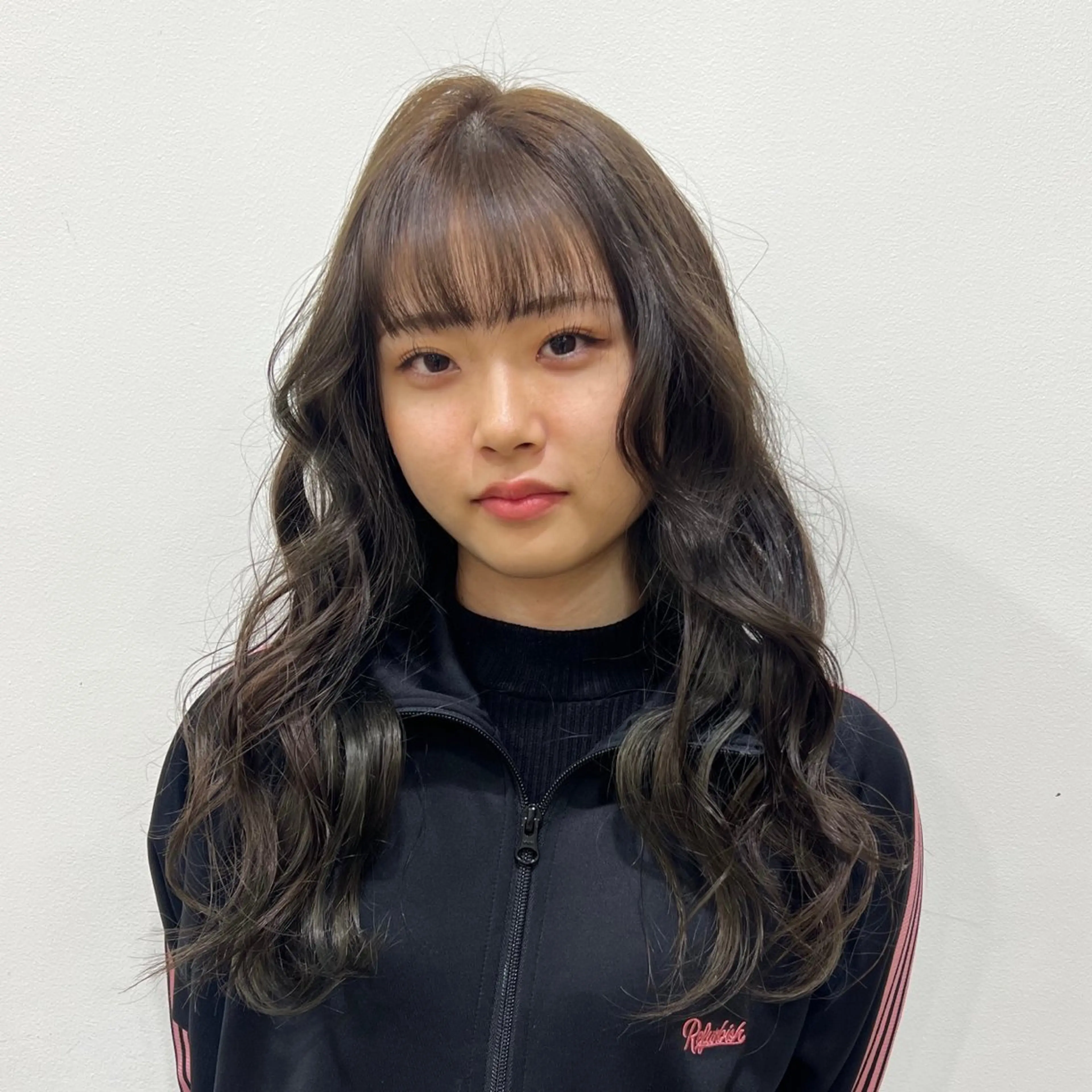 ロング カラー ヘアカラー トリートメント ヘッドスパ ヘアセット 🎀レイヤー/ カラー🐕‍🦺anのヘアスタイル