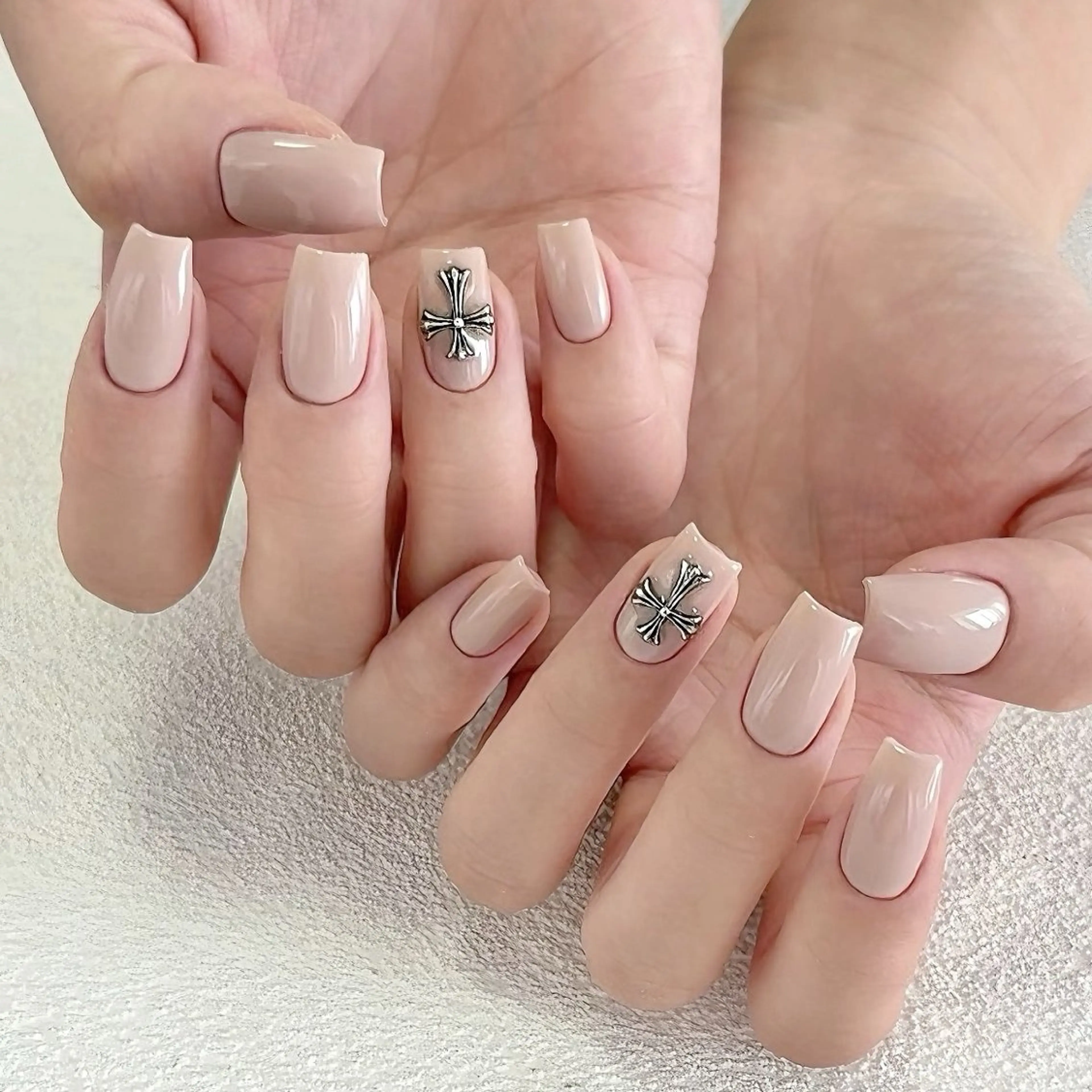 ネイル ハンドネイル ハンドケア BuBu Nail渋谷道玄坂のネイルデザイン