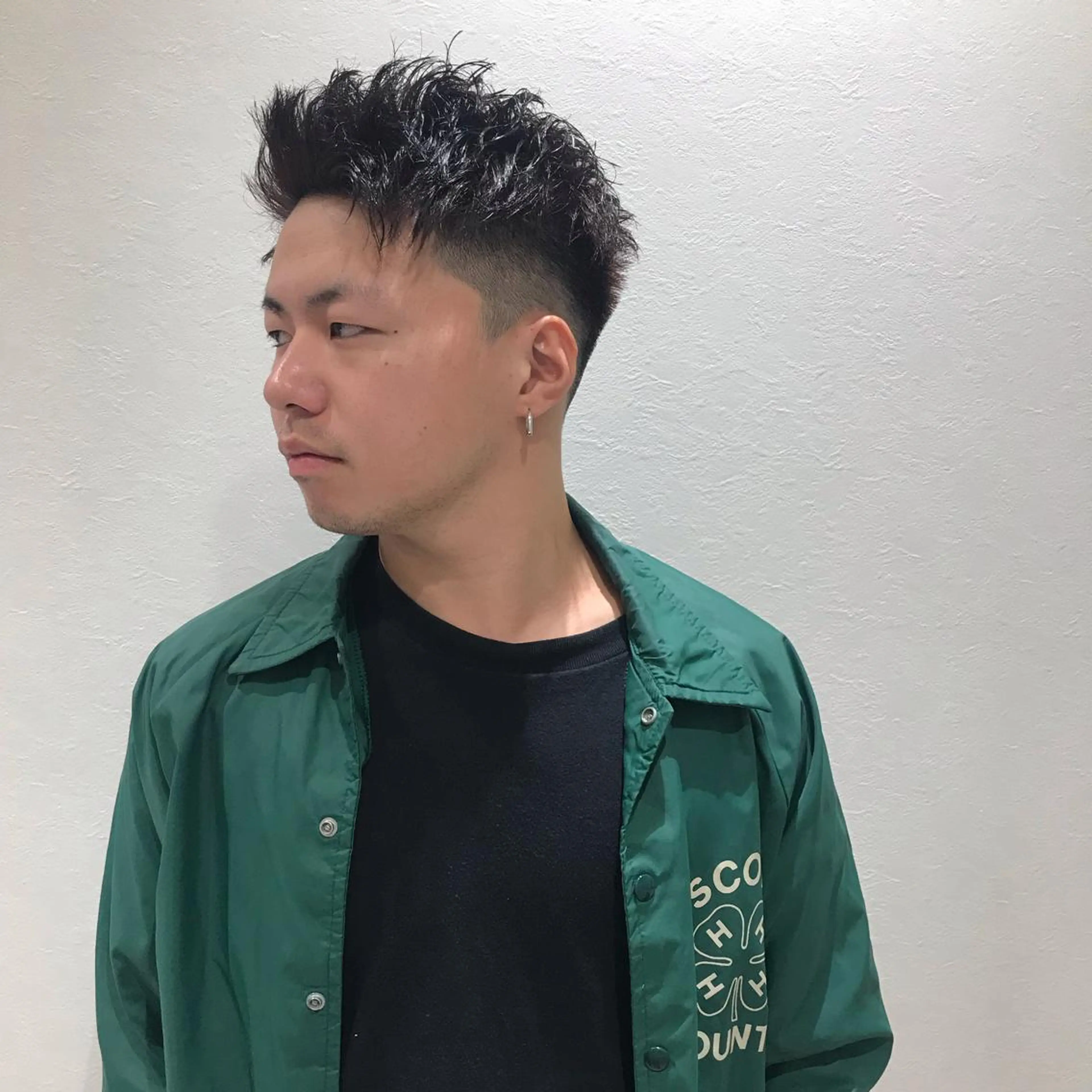 ショート カラー メンズ フェードカット カット パーマ Vir by browのヘアスタイル