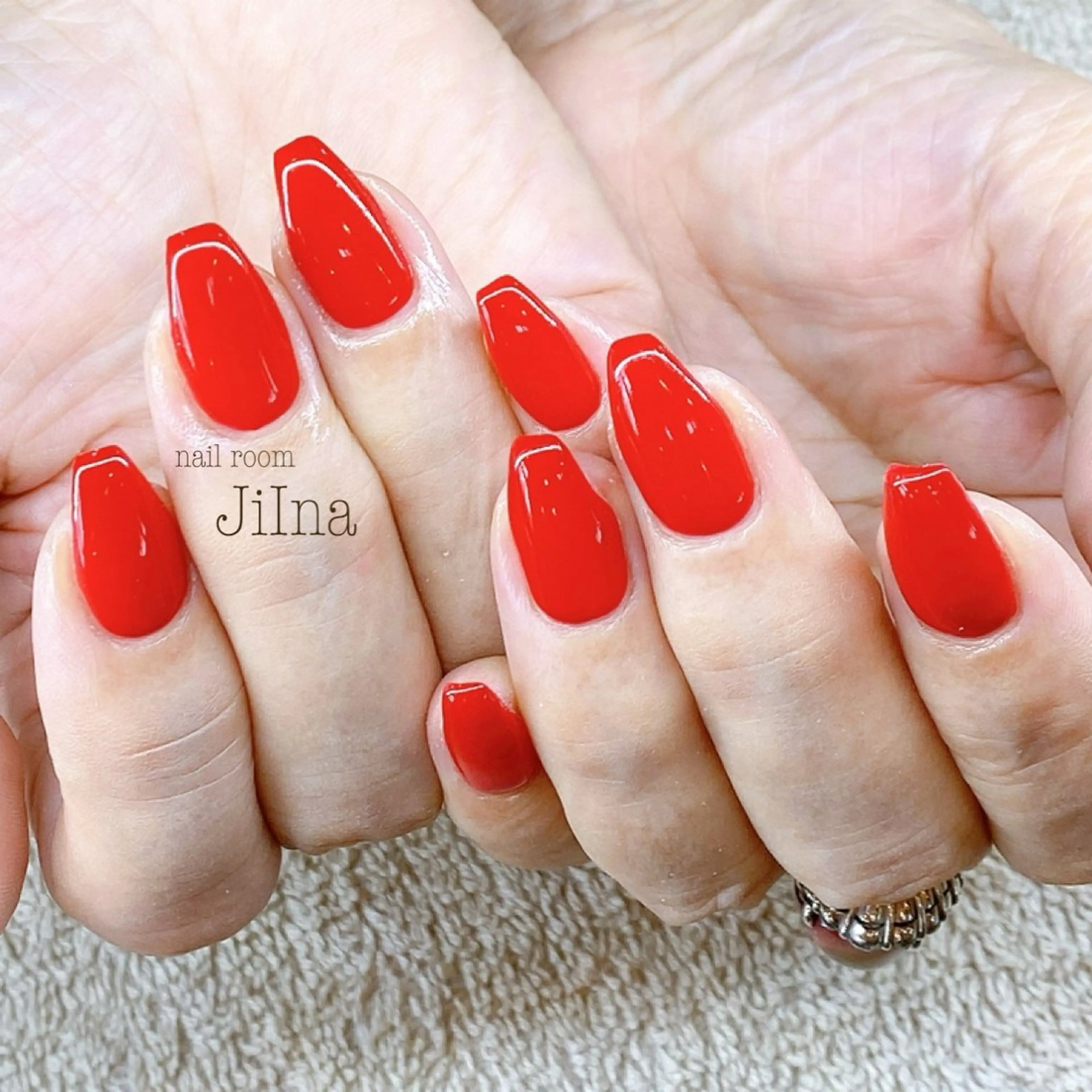 ネイル ワンカラーネイル nail room JiInaのネイルデザイン