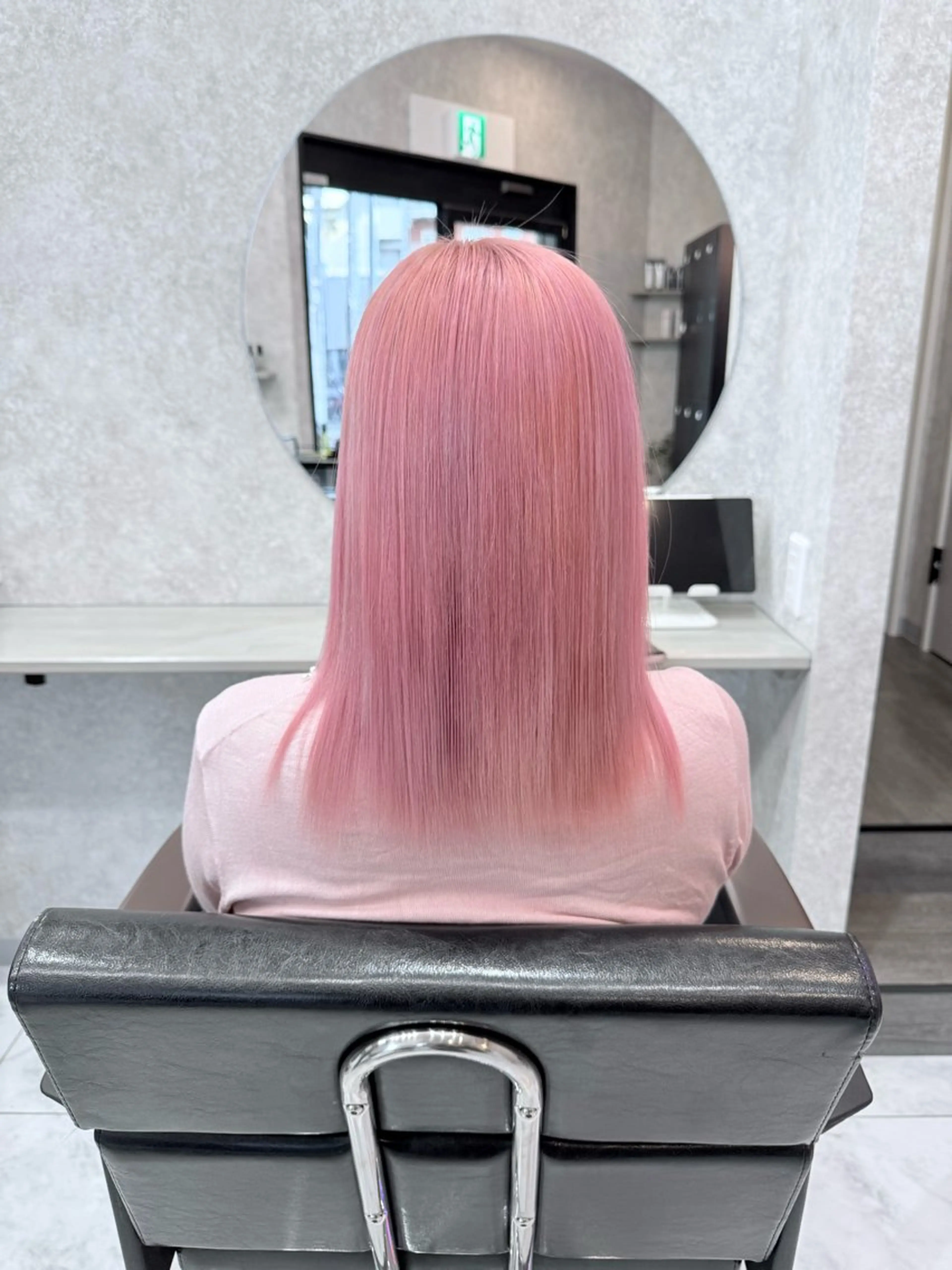 ショート カラー 🌺ハイトーン🌺 矢葺 なぎさ🌺🌺のヘアスタイル