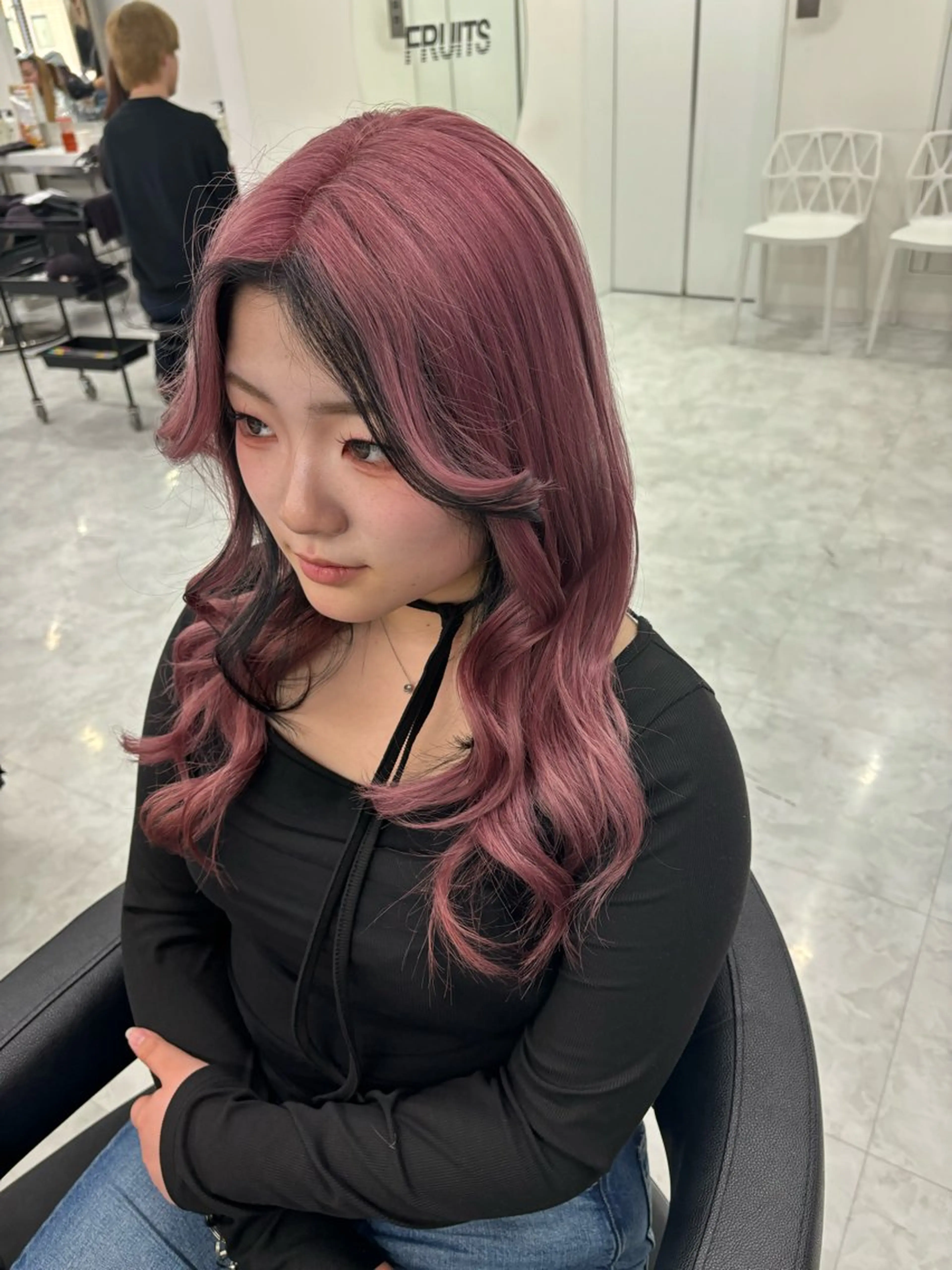 ロング カラー ヘアアレンジ カット ヘアカラー トリートメント 透明感💕今っぽ似合 わせ𝐍𝐨. 𝟏のヘアスタイル