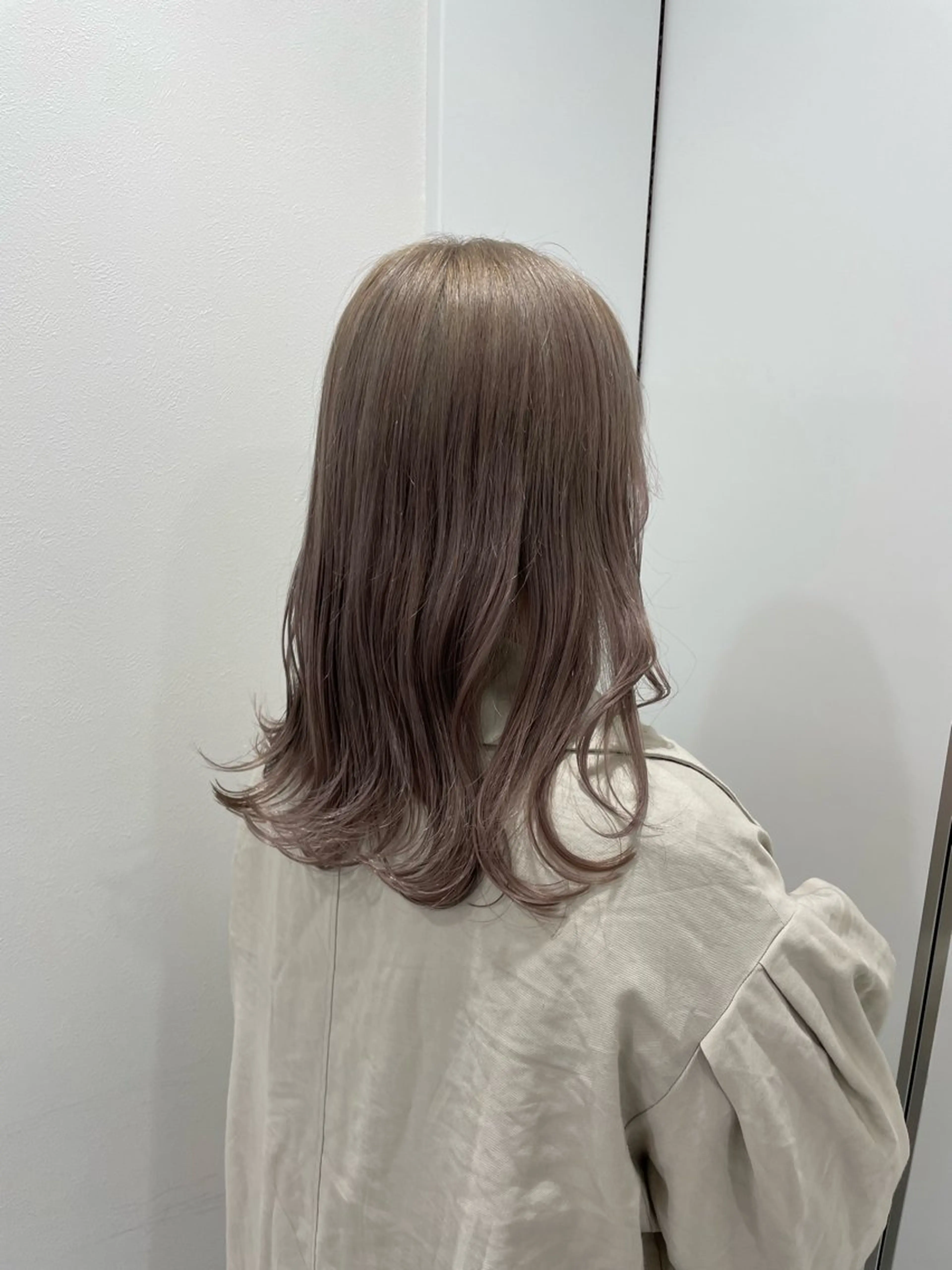 セミロング 💍大人デザイン /ハイトーン♡リクトのヘアスタイル