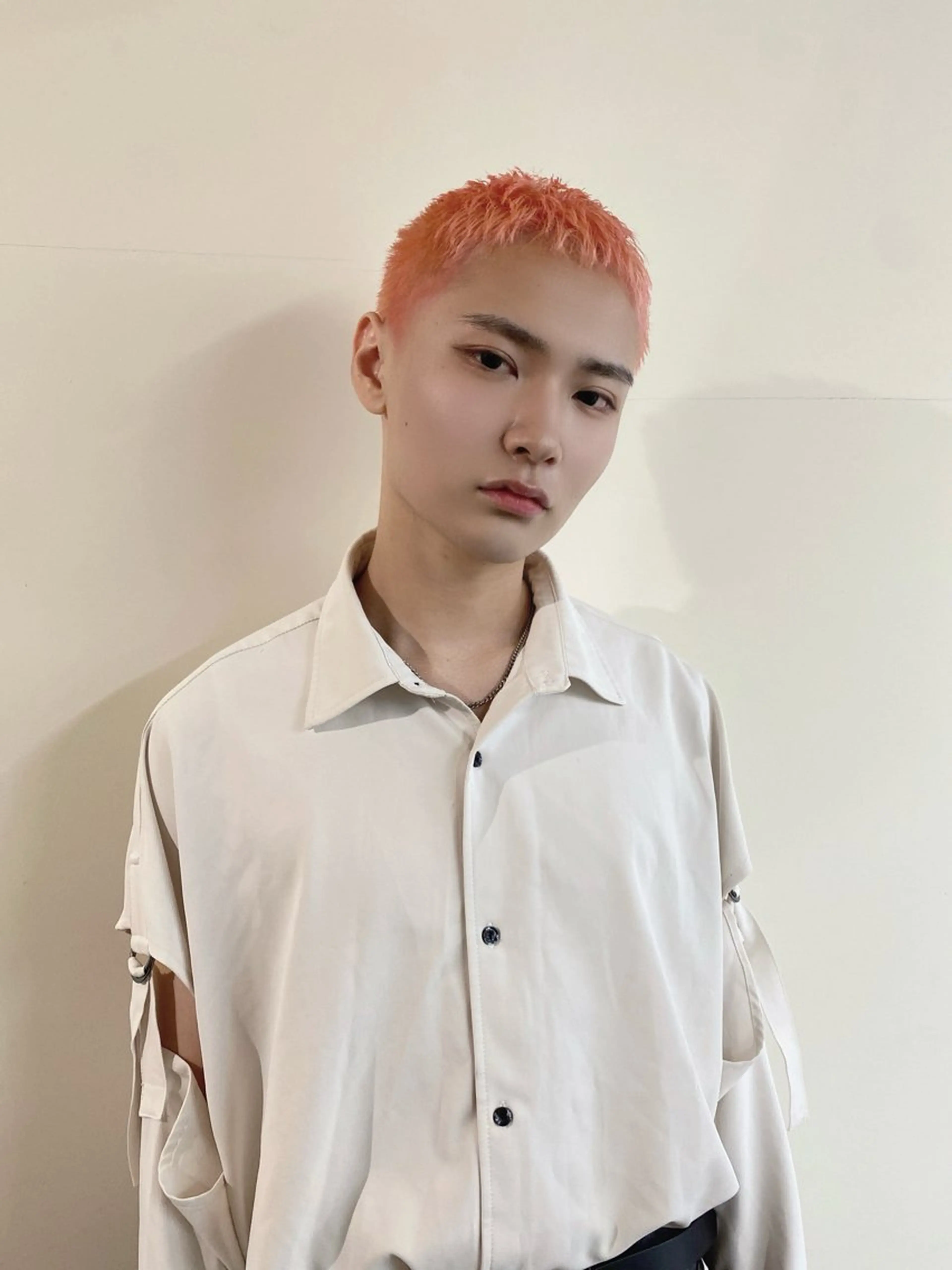 ショート カラー メンズ カット ヘアカラー 7Bridge所属・ハッシュカット 小西貫太のヘアスタイル