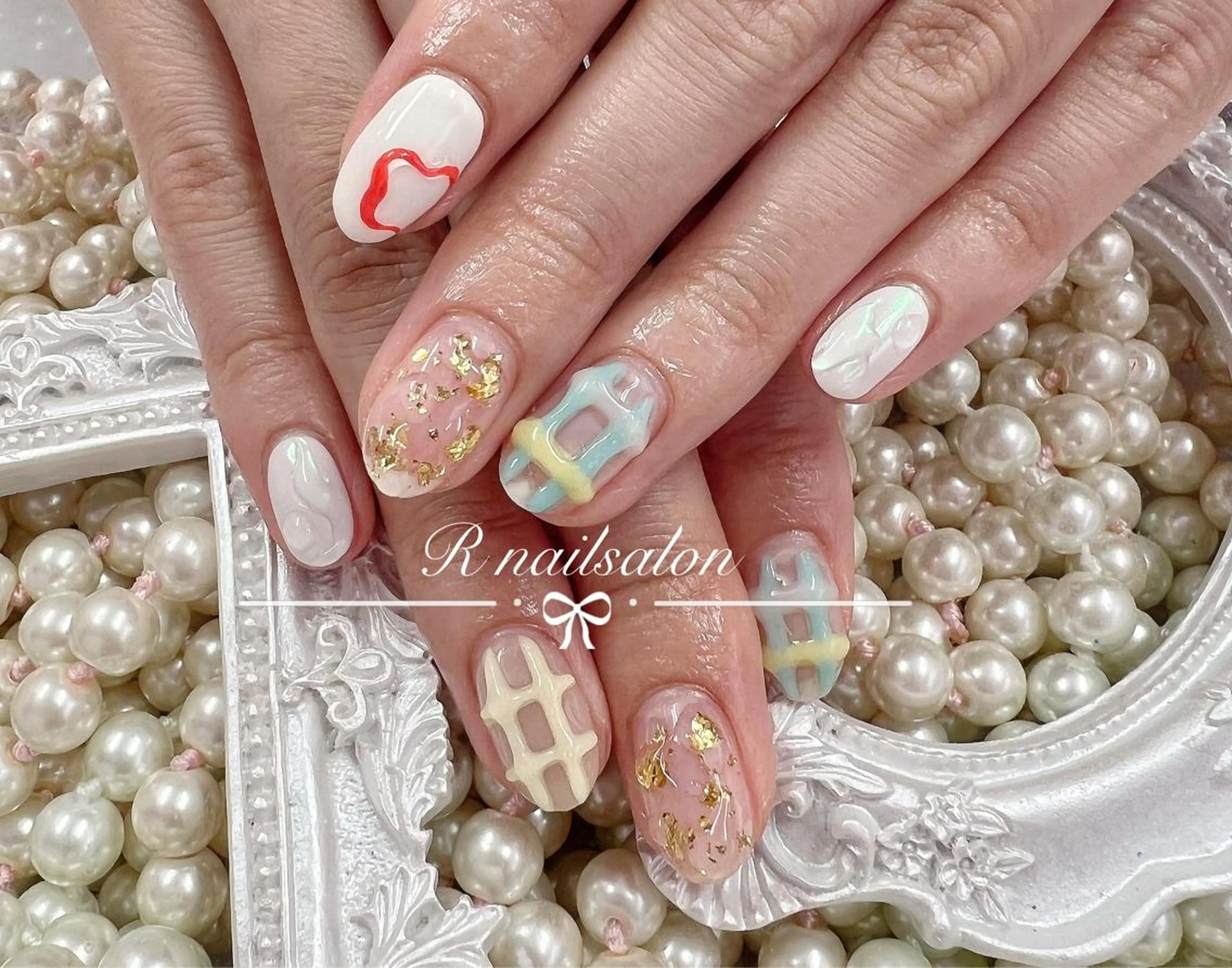 ミディアム ハンドネイル R NAILSALONのネイルデザイン